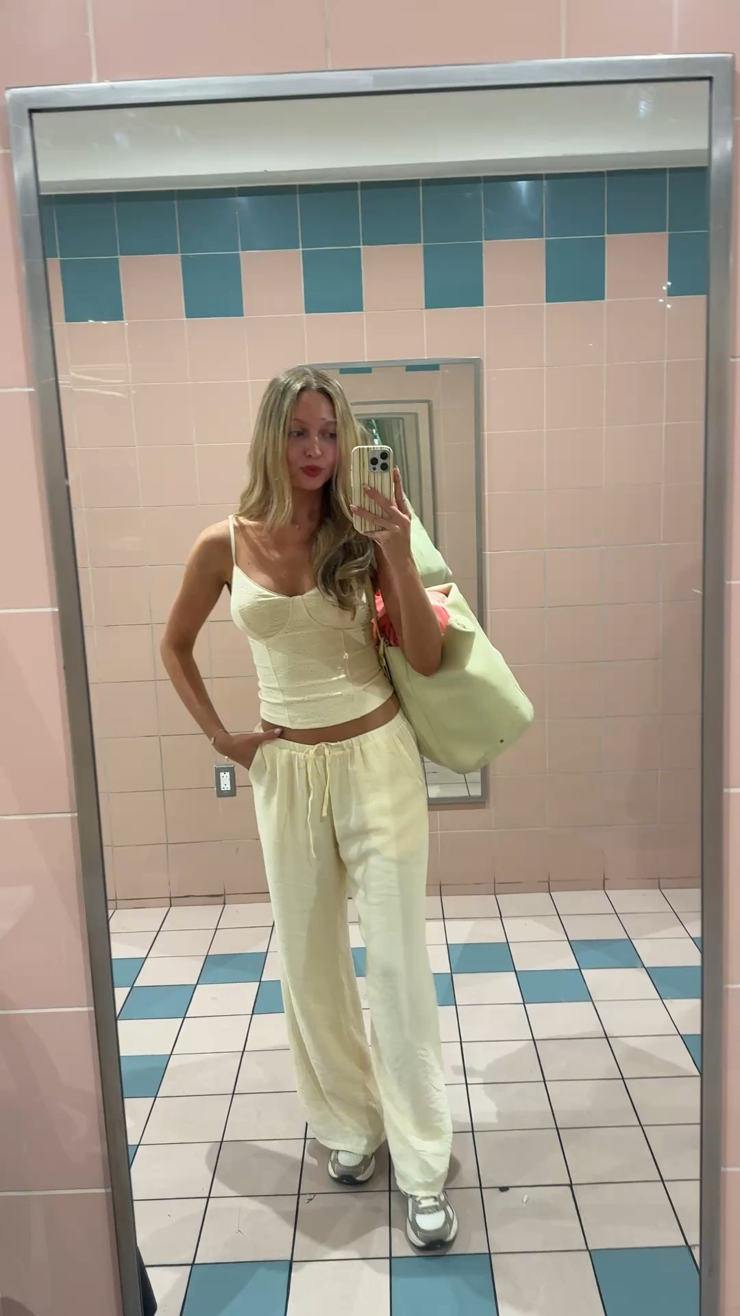 airport fit perf for vacay - wearing Daffodil 💛 

#LTKootd #LTKdayinmylife #LTKTravel