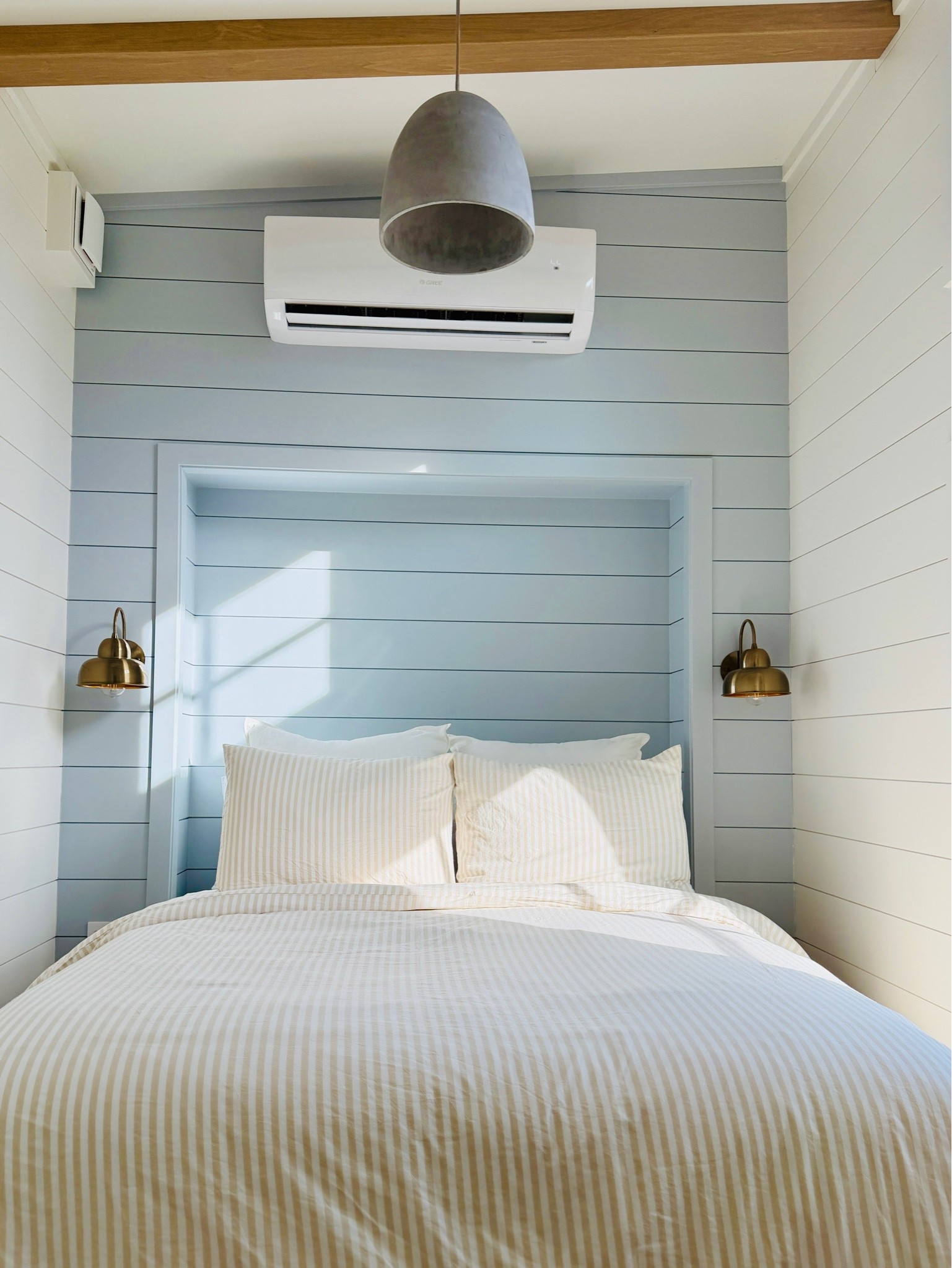 The ultimate cozy bedding ☁️ Tiny Tides Tiny Home!

#LTKHome #LTKTravel
