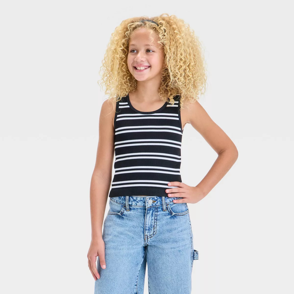Girls' Scoop Neck Seamless Ringer Tank Top - art class™ | Target