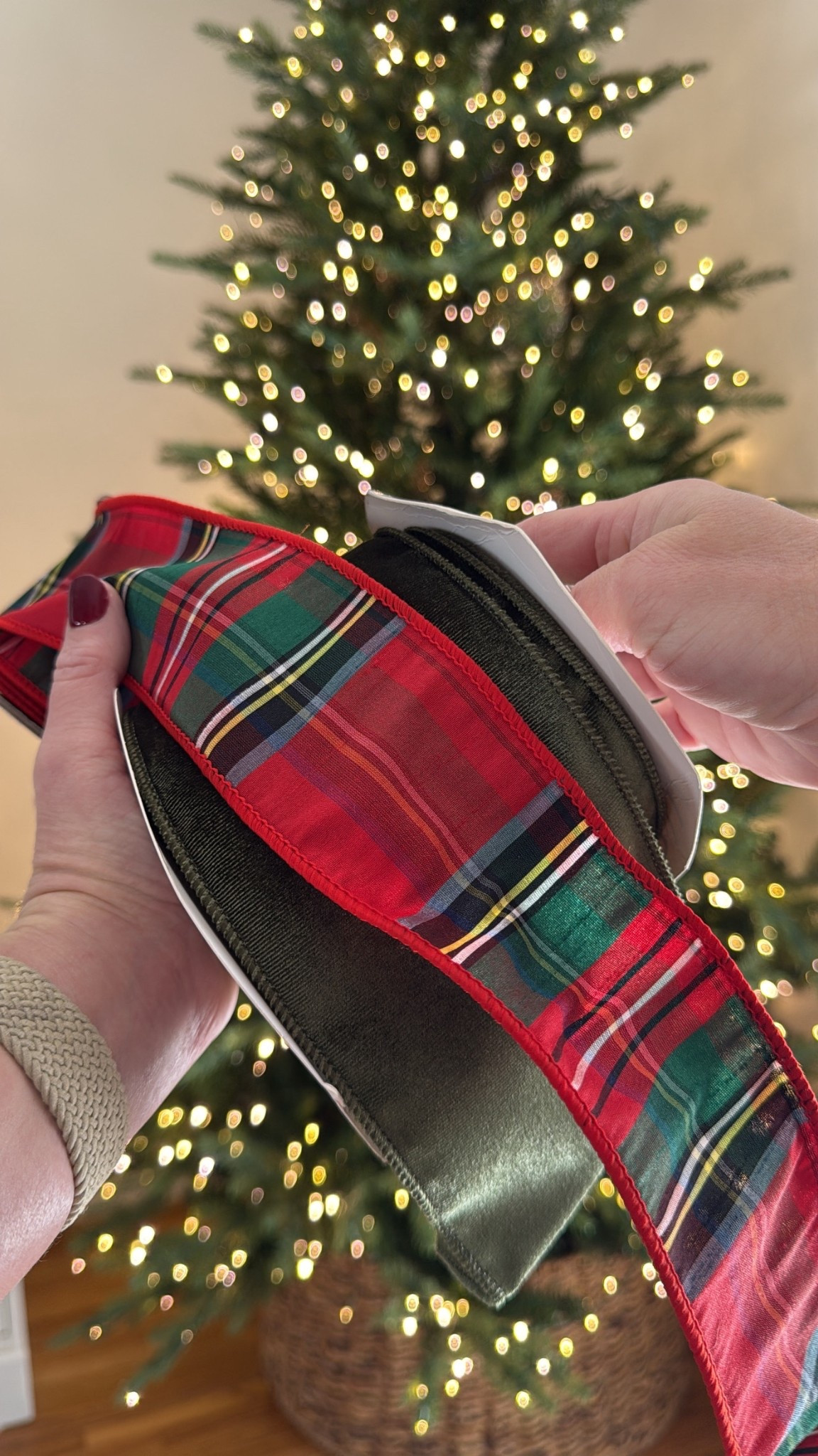 Christmas ribbon for my tree…

I am using a 2.5” plaid layered over a 4”  olive green to coordinate with the colors I am using through my living room and home 🎄❤️

#LTKHome #LTKSeasonal #LTKHoliday