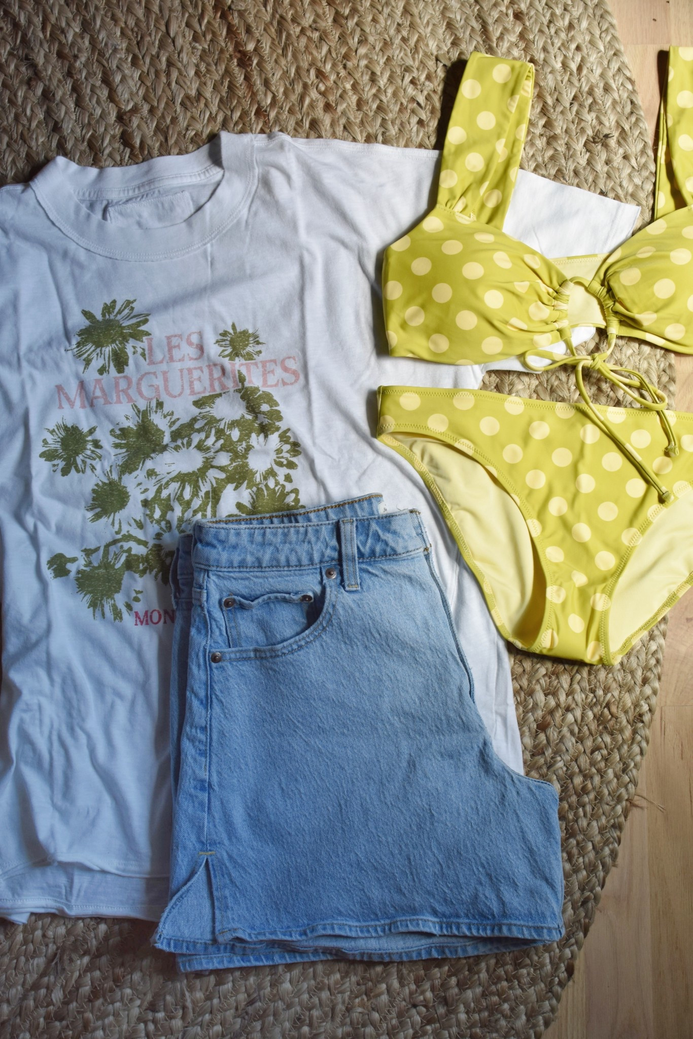 A fresh fit for our beach weekend away 🍋‍🟩 

I always size up in denim shorts (29/8) and down in oversized tees (small). Swim is my usual size medium for top & bottom. 

Use code MORELOVE for extra savings on Aerie!!

#LTKxAerie #LTKSaleAlert #LTKootd