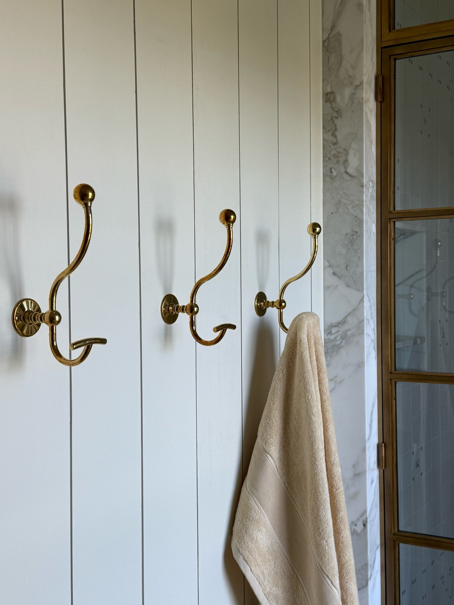 Designer opinion... hooks are underrated! Here are some favorites for the bathroom, mudroom, or foyer.

#LTKHome