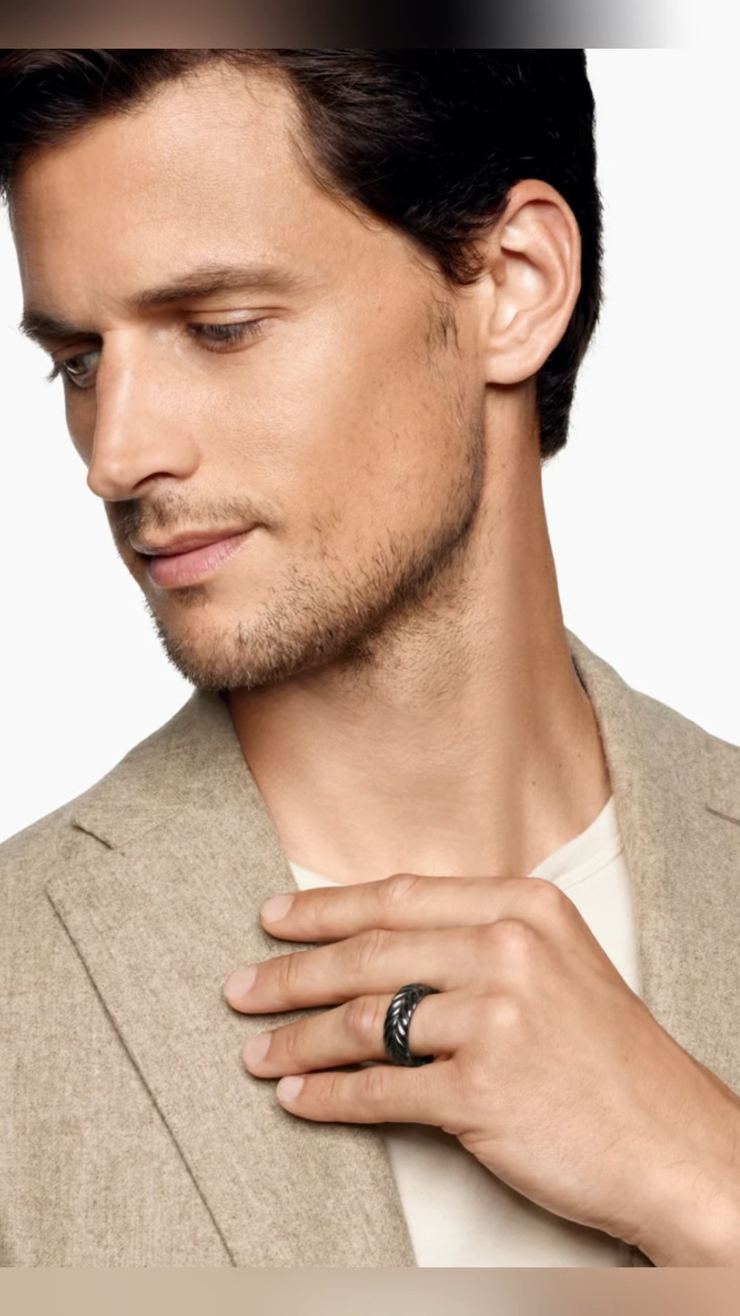 Men’s Black Titanium Ring 9mm
Chevron 

#LTKMens #LTKWatchNow #LTKGiftGuide