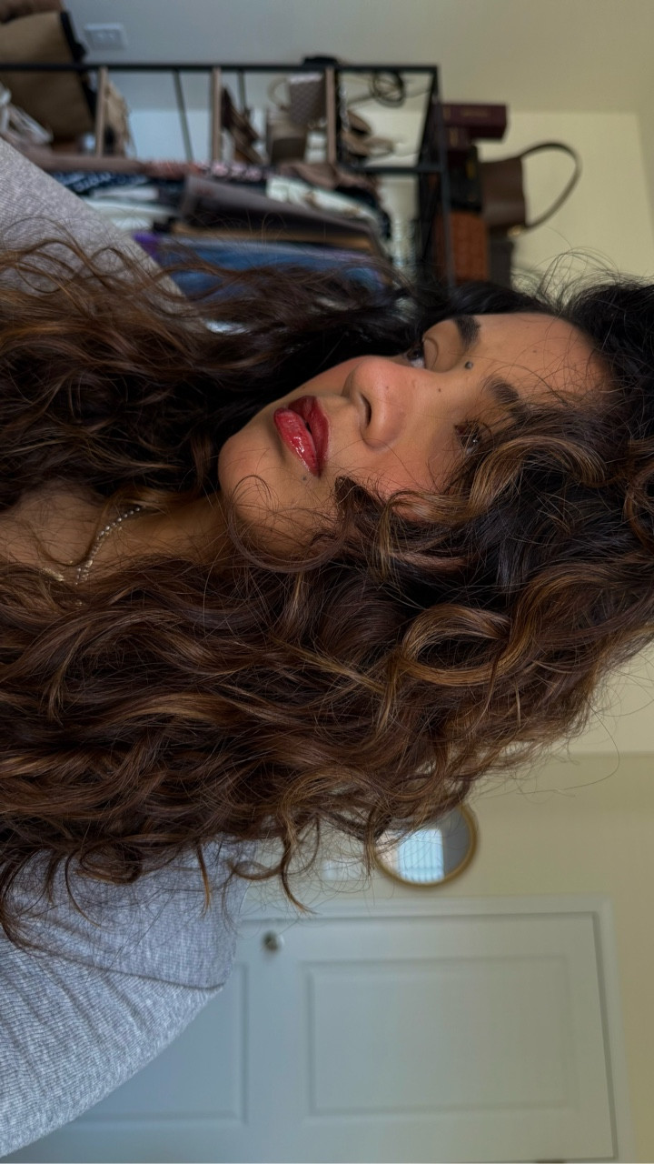 PRODUCT DETAILS:
@pantene Keratin Leave in Repair Treatment 
@lorealparis EverPure Sulfate Free 21 in 1 Color
Caring Leave in Spray
@redken Acidic Color Gloss Heat Protection
Treatment
.
.
.
#curlyhairroutine #curlyhairtutorial #curlyhairtips
#curlyhairproducts #curlyhairstyles
#hairproductsyouneed #pantene #loreal #redken

#LTKBeauty #LTKStyleTip #LTKFindsUnder50