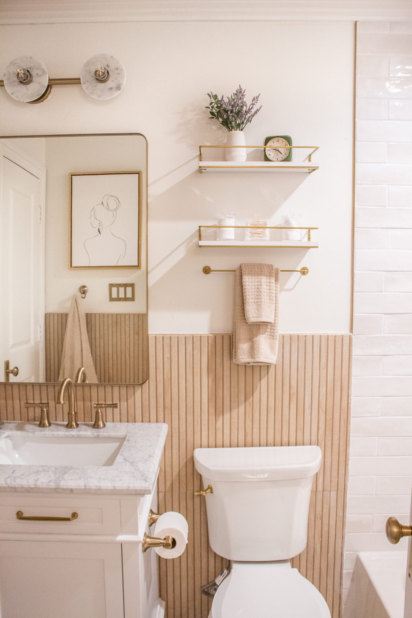 Proof that even a small bathroom can have BIG style. Loving every little detail in this space!

#LTKSeasonal #LTKHome
