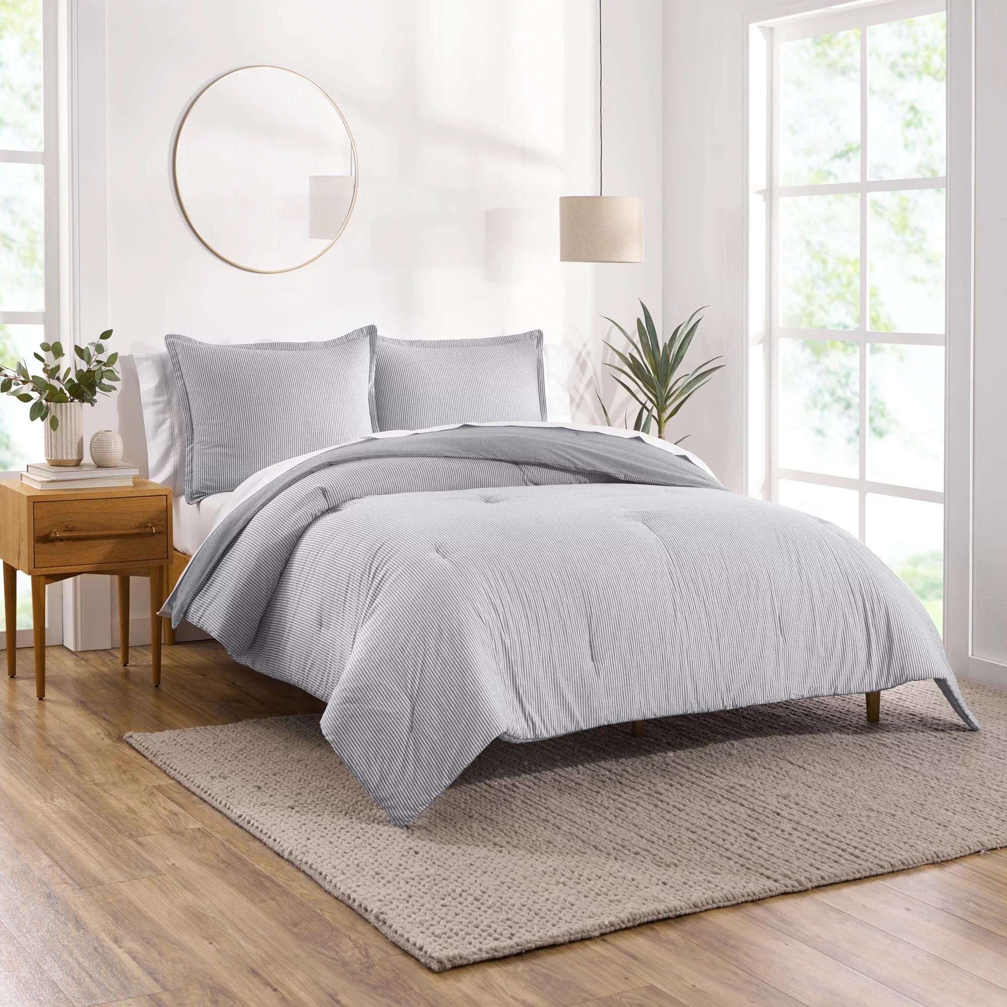 Gap Home Yarn Dyed Washed Chambray Stripe Reversible Organic Cotton Comforter Set, King, Grey, 3-... | Walmart (US)