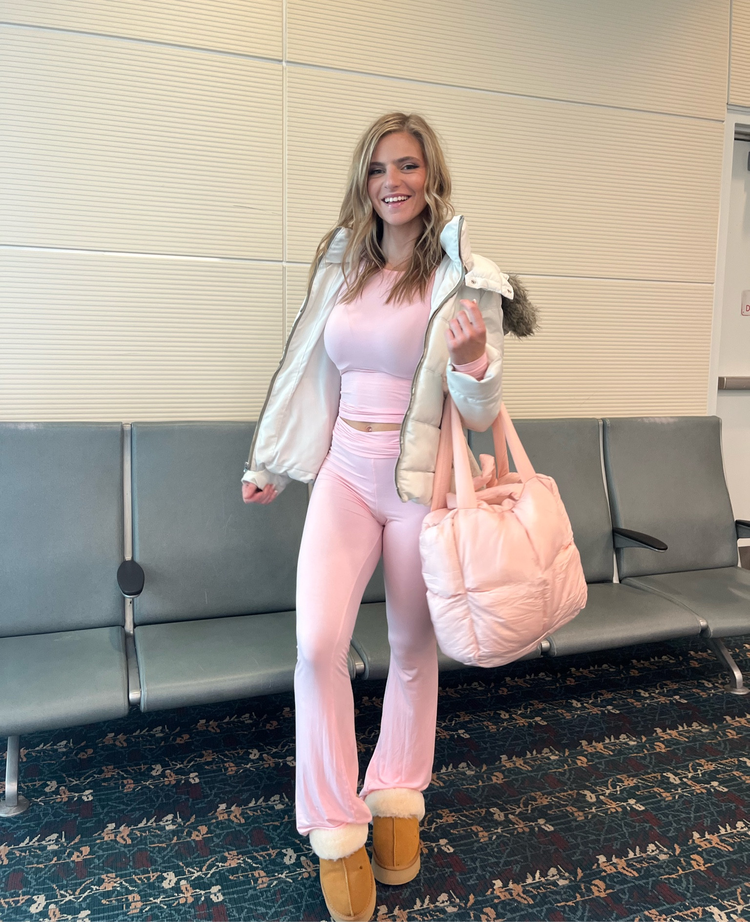 Travel Outfit! Ski Trip! Colorado Trip❄️☃️ Amazon Travel 

#LTKSeasonal #LTKstyletip #LTKfindsunder100