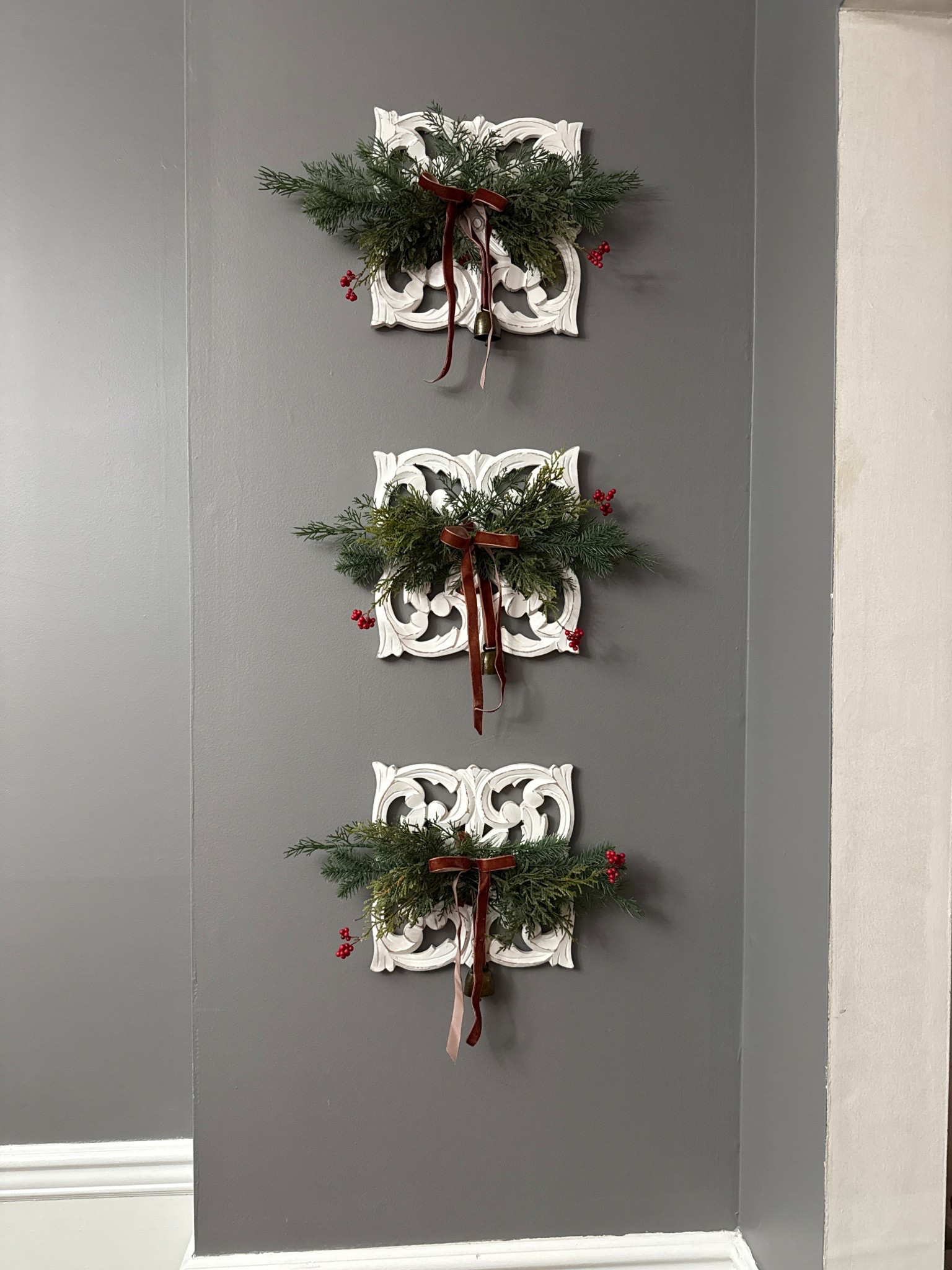 Love these little swags from Target! Comes in a set of 2

#LTKHoliday #LTKHome #LTKFindsUnder50