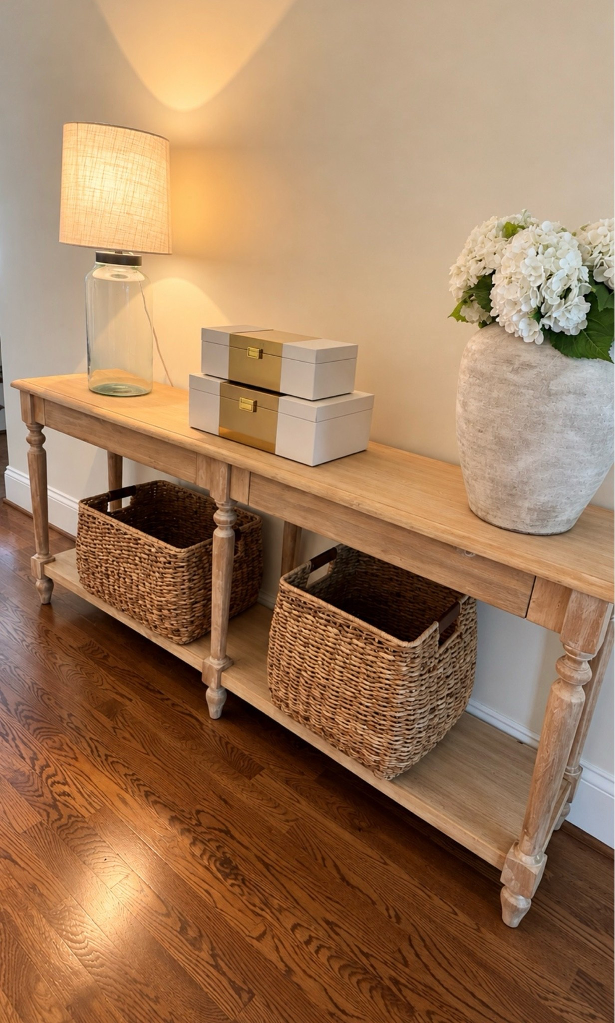 This little spot in the new house is finally coming together 🤎 I wanted it simple, warm and expensive-looking without spending a fortune. Linking the console table, baskets + all the little details that pulled it together on LTK!#LTKFinds #HomeDecor #AffordableHome #NewHome #EntrywayDecor

#LTKHome