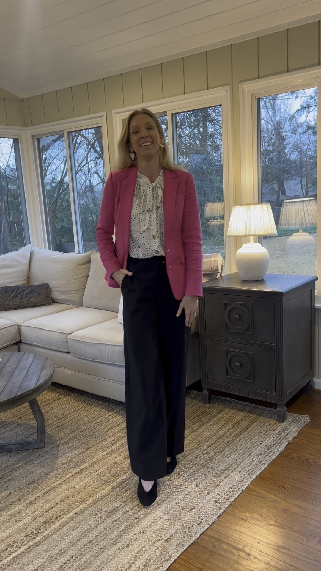 Styling today’s outfit for the office!

Corporate fashion 
Office fashion 
Corporate looks 

#LTKWatchNow #LTKStyleTip #LTKWorkwear