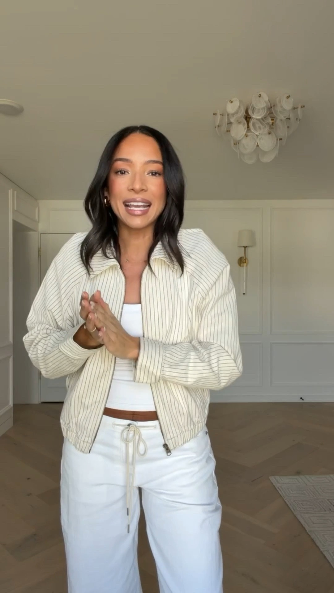 Outfit of the day for a spring lunch date 🌱 20-40% OFF Abercrombie! wearing a S tank, S jacket, and 27 long jeans 

Spring break outfit 
Casual outfit 
White jeans 
Spring jackett 
Spring outfit 

#LTKSaleAlert #LTKmomlife #LTKSeasonal