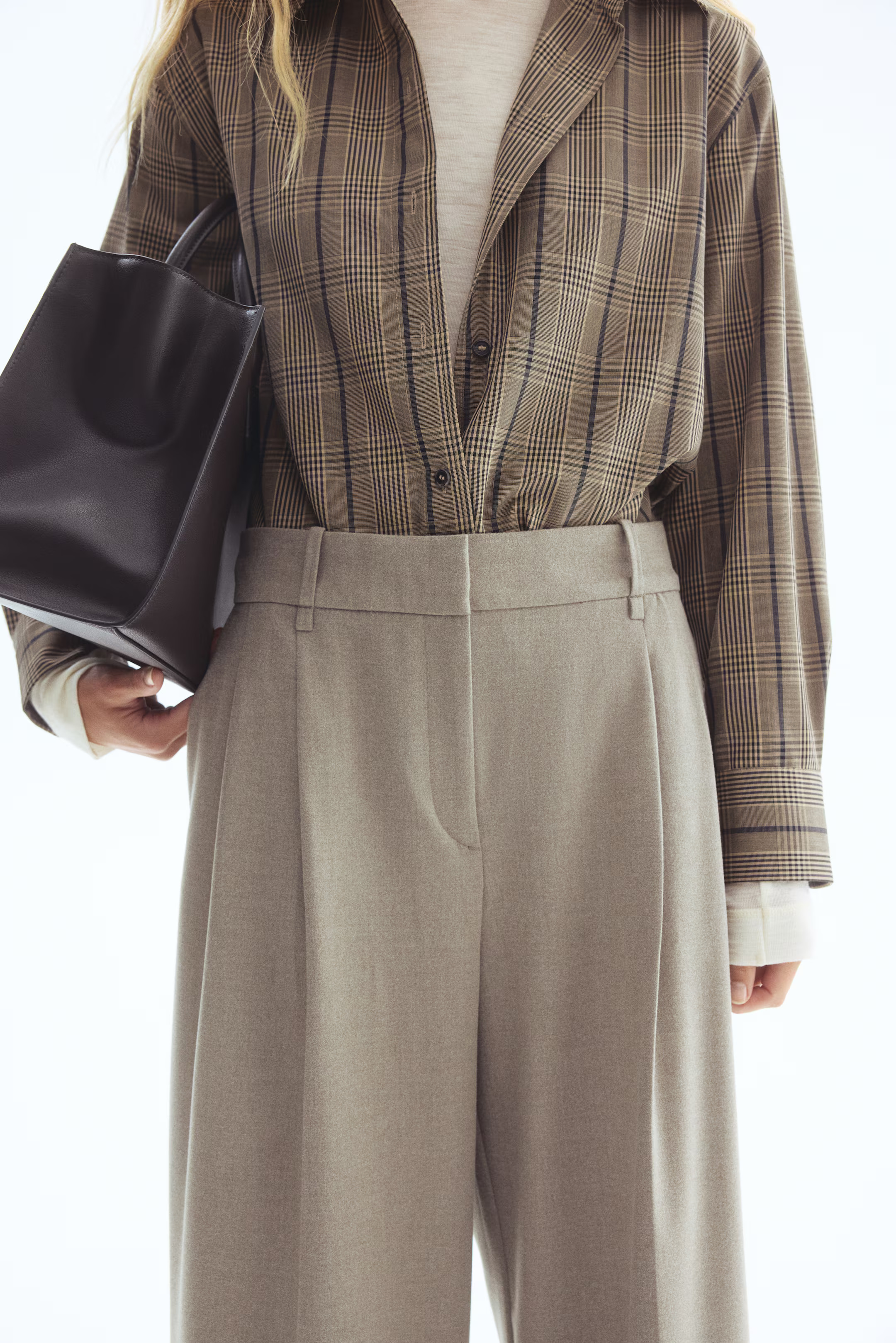 Elegante Hose mit weitem Bein | H&M (DE, AT, CH, NL, FI)