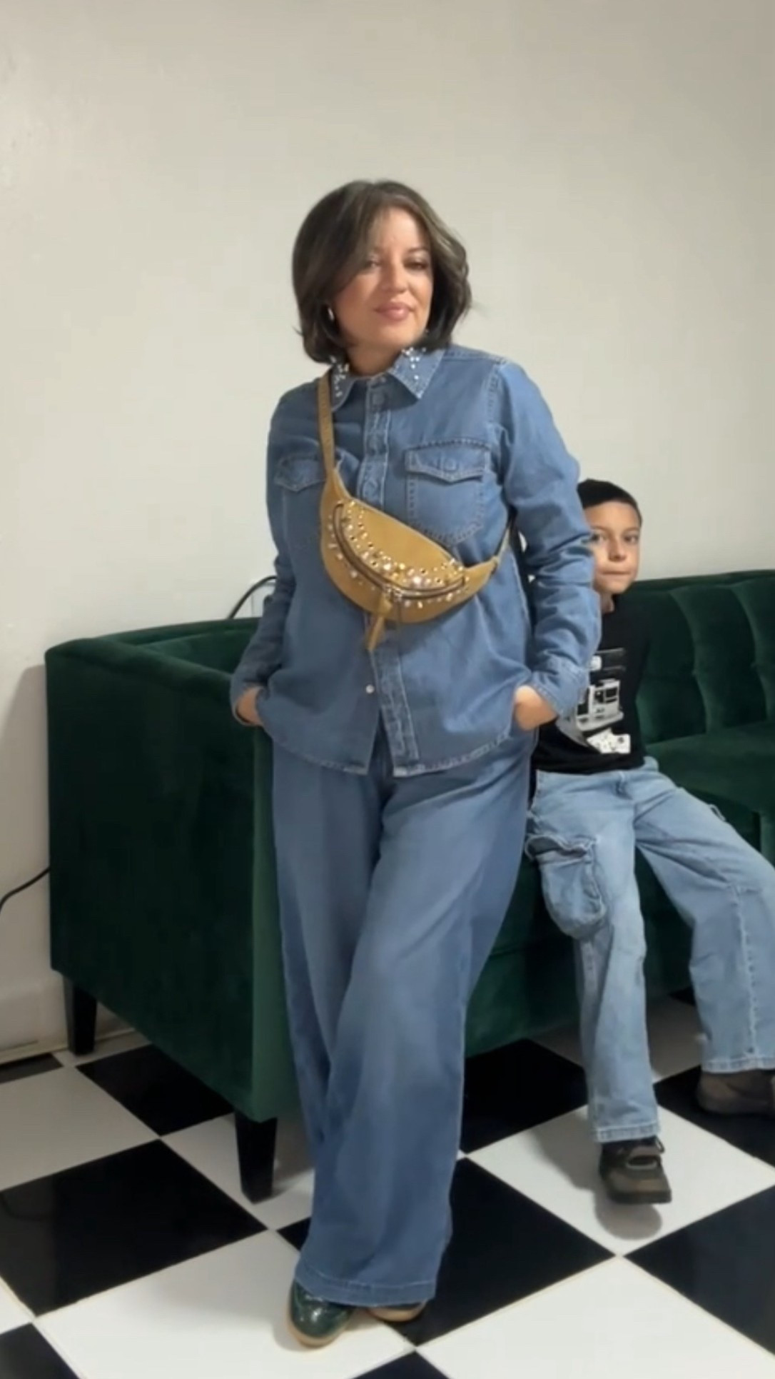 Wearing an xs in the top.