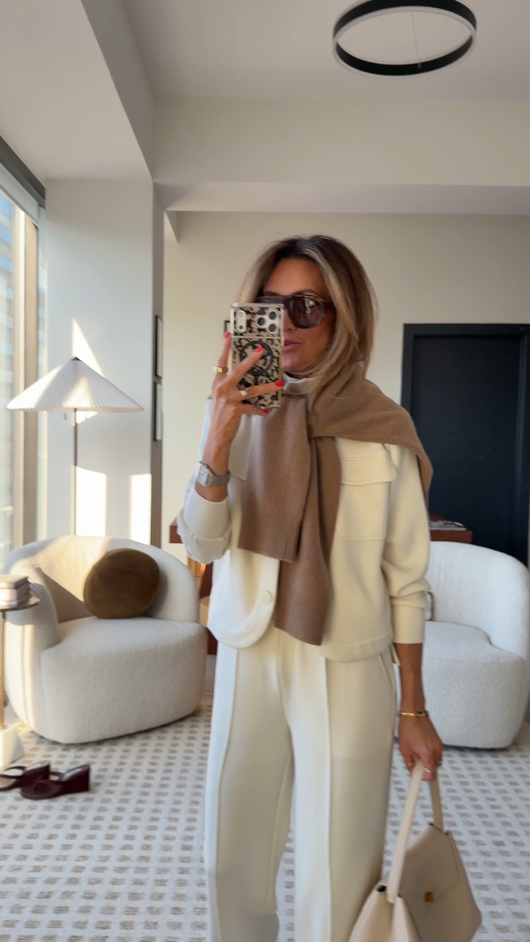 Road trip uniform 🚗 comfy but make it chic! Comment CASUAL CHIC an I’ll send you links. 

This set is perfectly layered, I’m adding the coat I’m wearing also (because it’s cold up in Chi-town!) 

Size xs on all pieces 

#LTKTravel #LTKootd #LTKgrwm