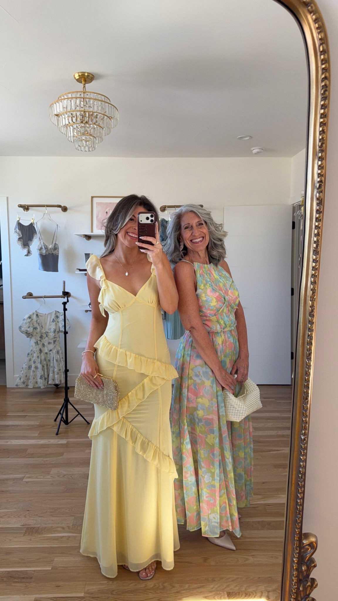 Mom and me yellow & floral spring event and wedding guest dresses

Wearing my usual small
Mom wears a size 6

Vici code: Emerson30

Wedding guest
Formal event
Spring event
Mother of the bride
Floral
Cocktial
Special occasion

#LTKFormal #LTKSpring

#LTKWedding