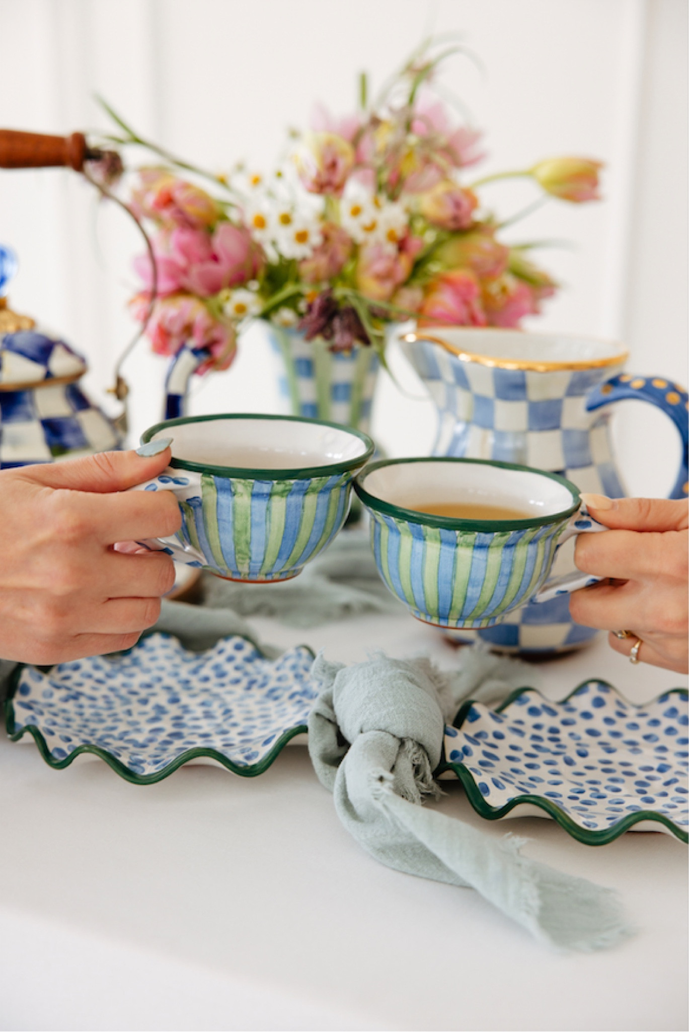 The MacKenzie-Childs x Pencil & Paper Co collab is incredible!

#LTKU #LTKhome