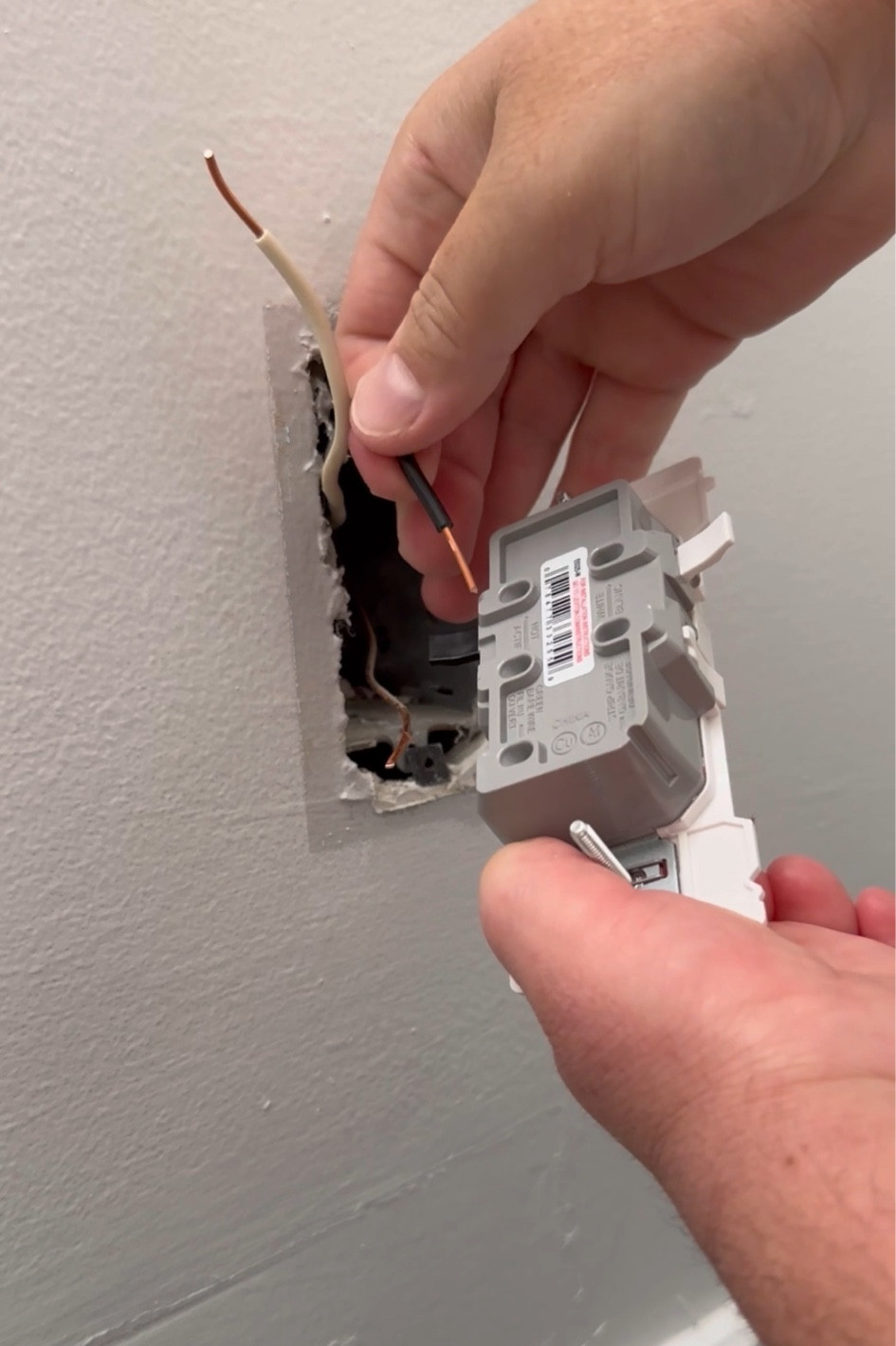The new Leviton Decora edge receptacles make upgrading your old dingy ones a breeze with the click and connect system! 

#LTKStyleTip #LTKFindsUnder50 #LTKHome