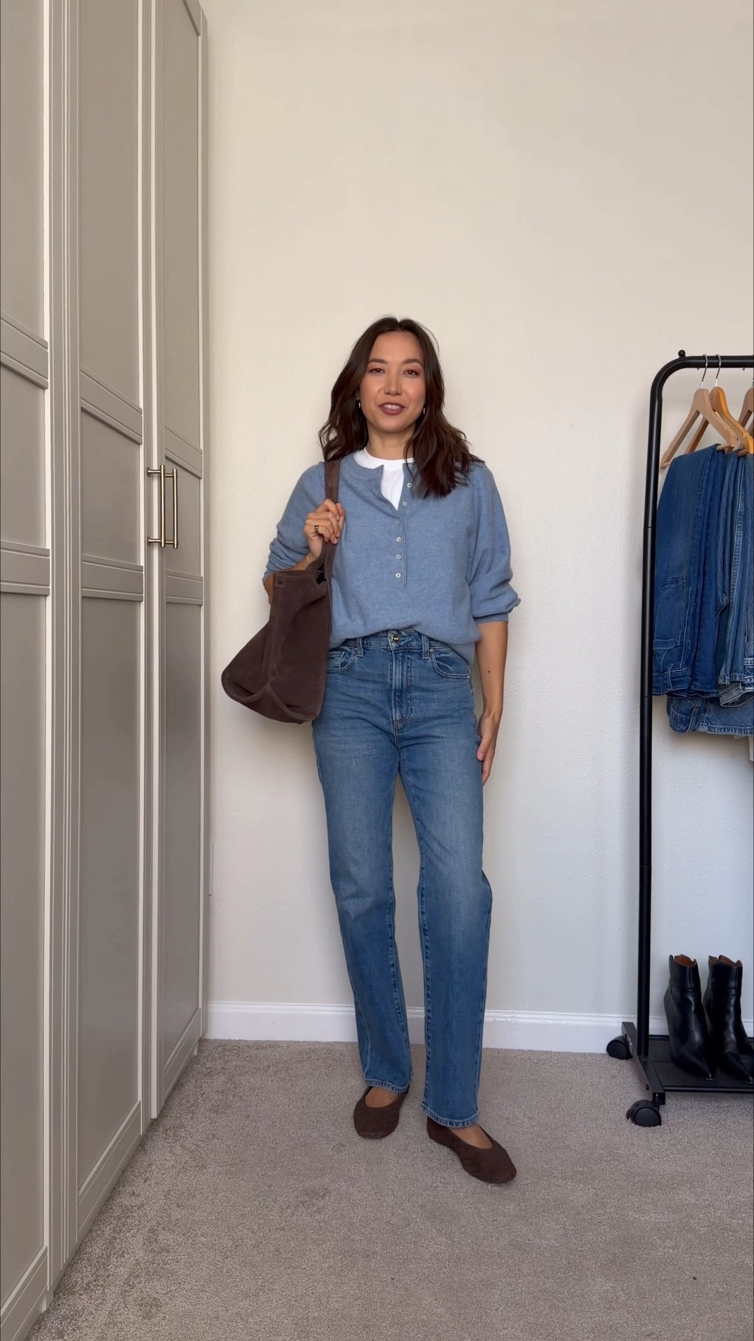 End of summer to fall outfit

Quince sweater small
Paige jeans 25 petite

#LTKootd