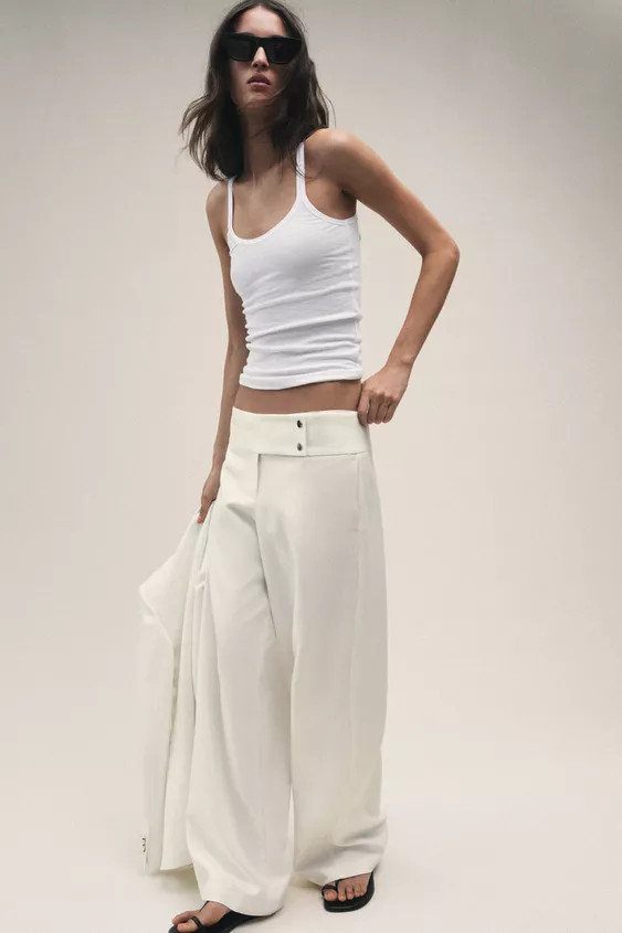 LOW-RISE STRAIGHT-LEG TROUSERS | Zara UK
