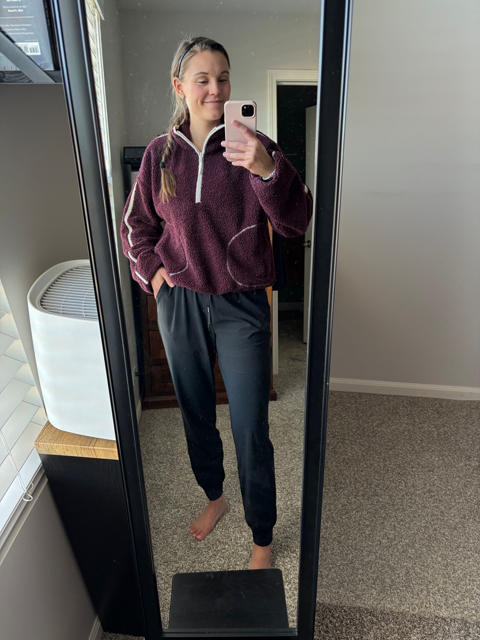 Tall friendly athletic sweats! Love these joggers from old navy. Size medium tall in both. I’m 5’9  

#LTKFindsUnder100 #LTKmomlife #LTKActive