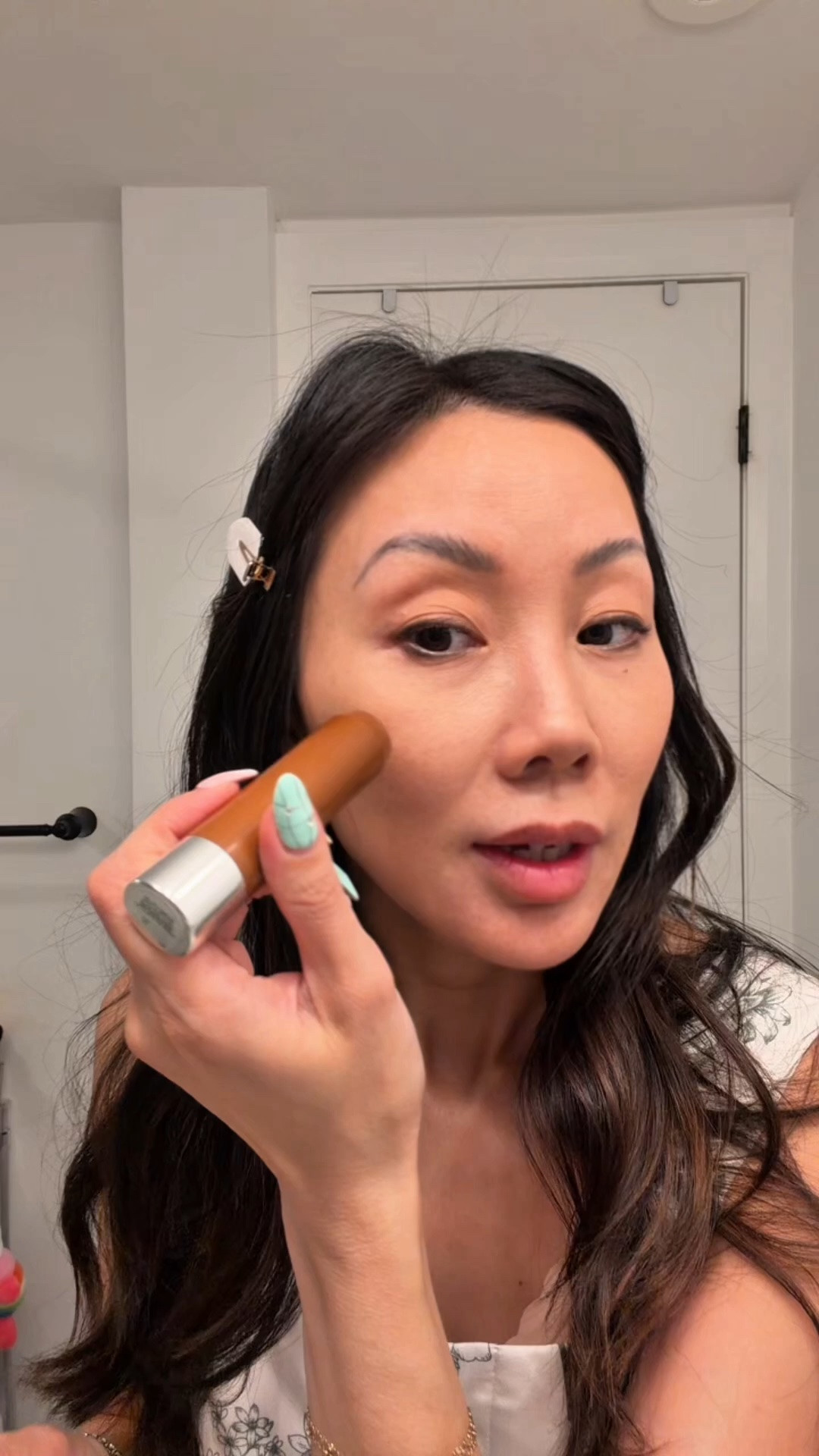 Beauty faves 💖

@Clinique chubby sticks for contour & blush

@elevatebrows_ lamination kit from @LANGTON PR Asian Heritage Box

@watierofficiel 3 in one brow pencil 

#BeautyReview #grwmmakeup #easymakeup #momlife #sephorasale

#LTKbeauty #LTKsale #LTKsummer