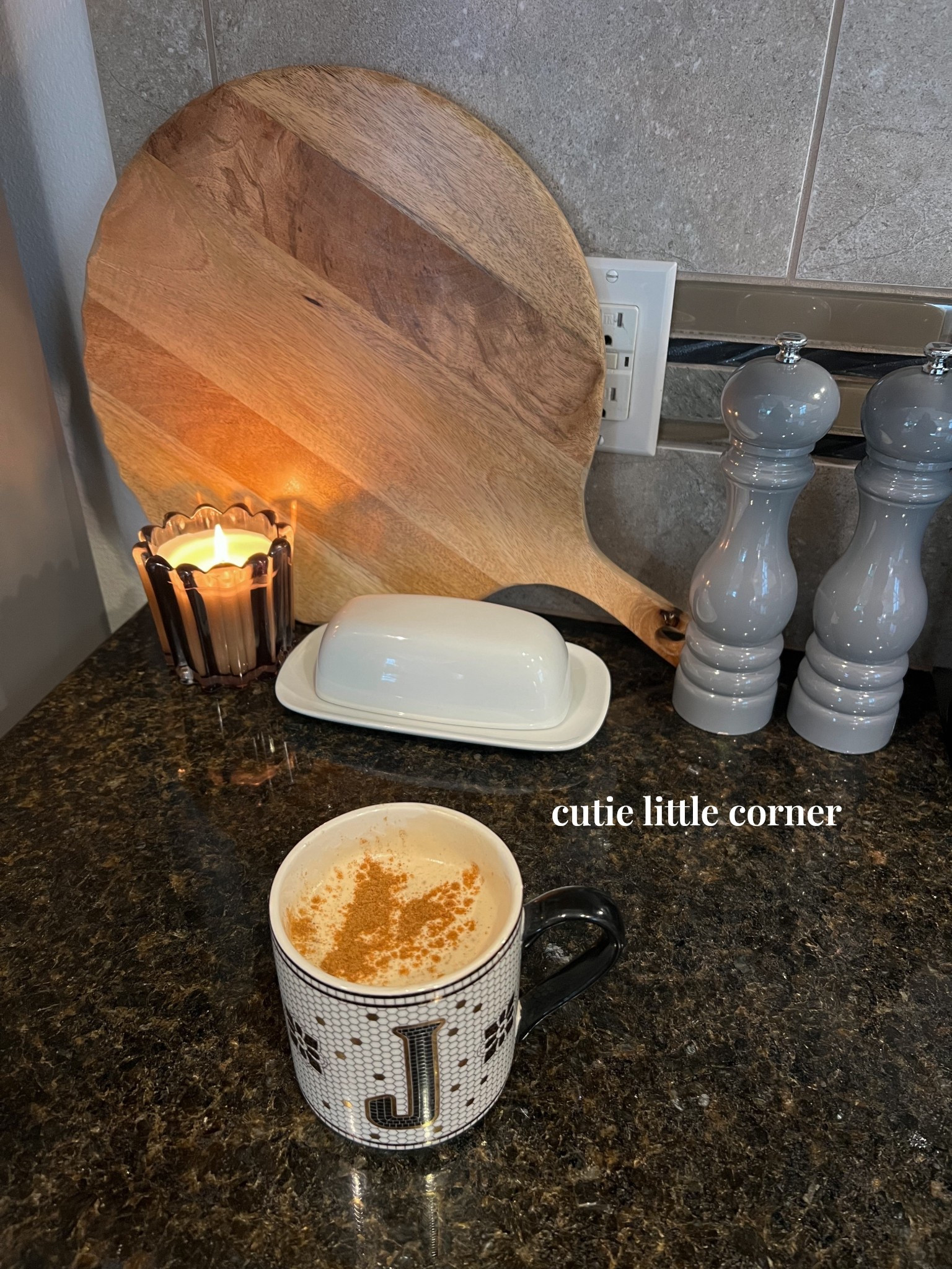 Just switched up this cute little corner of our kitchen! Fall home decorr

#LTKFindsUnder50 #LTKSeasonal #LTKHome