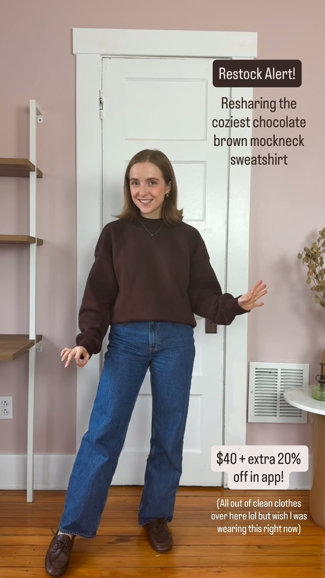 Restock alert! Coziest chocolate brown mockneck sweatshirt. Best travel look
Wearing small $40+ 20% off on app
Abercrombie find 
