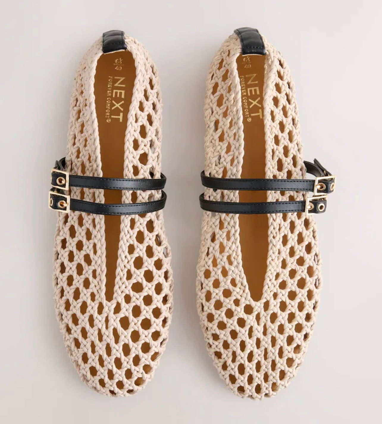 Literally obsessed with these for summer! #summerflats #summershoes

#LTKuae #LTKstyletip