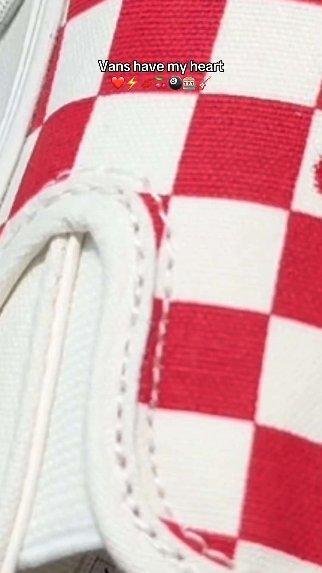 Heart vans 💋❤️ #vans #sliponvans #checkeredvans #dealsforyoudays #ad 

 #LTKootd #LTKWorkwear #LTKTravel