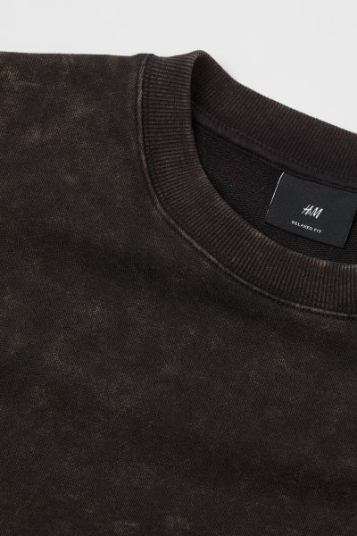 Relaxed-fit Washed-look Sweatshirt | H&M (US + CA)