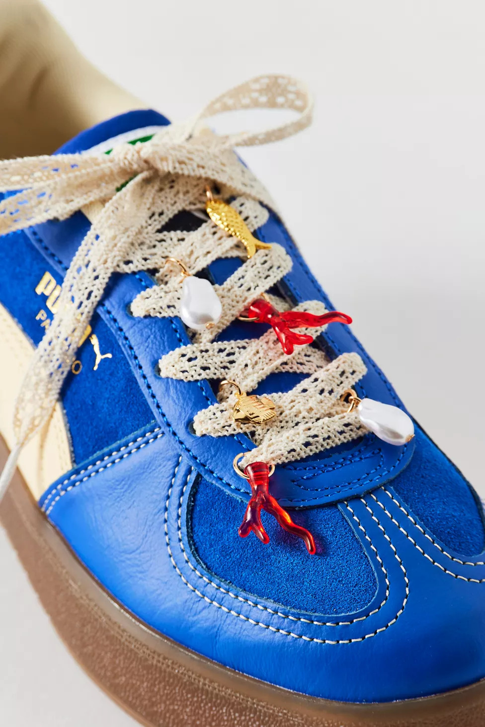 Shoelace Charms Set | Urban Outfitters (US and RoW)
