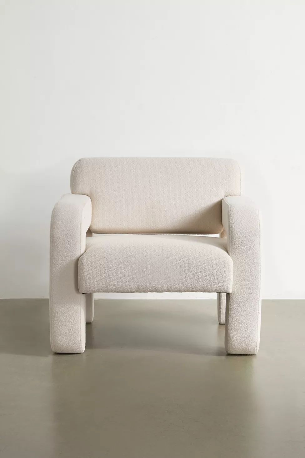Ruby Boucle Chair | Urban Outfitters (US and RoW)