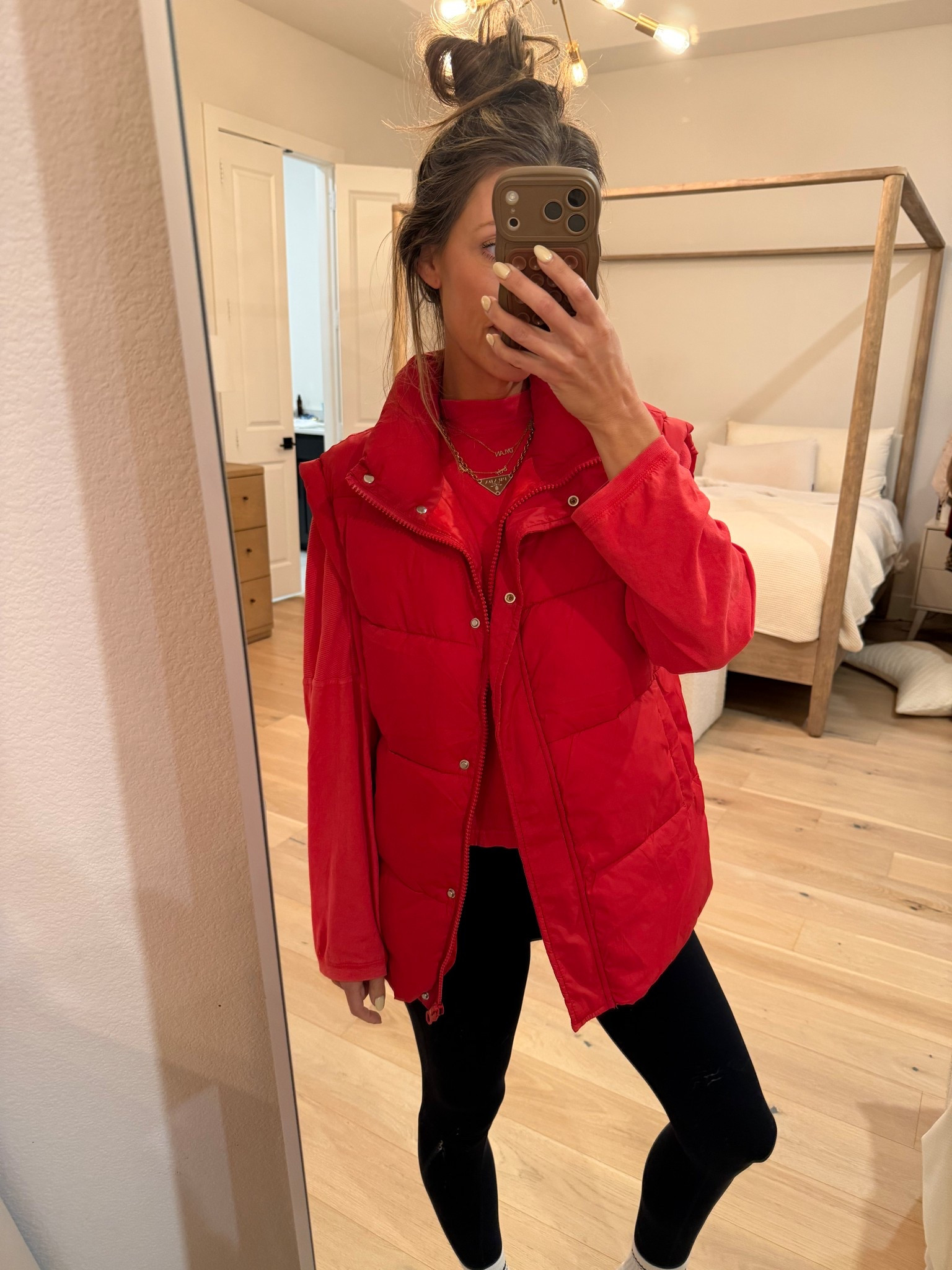 Love this Amazon vest and aerie tee!! TTS 

#LTKFindsUnder50 #LTKootd #LTKmomlife