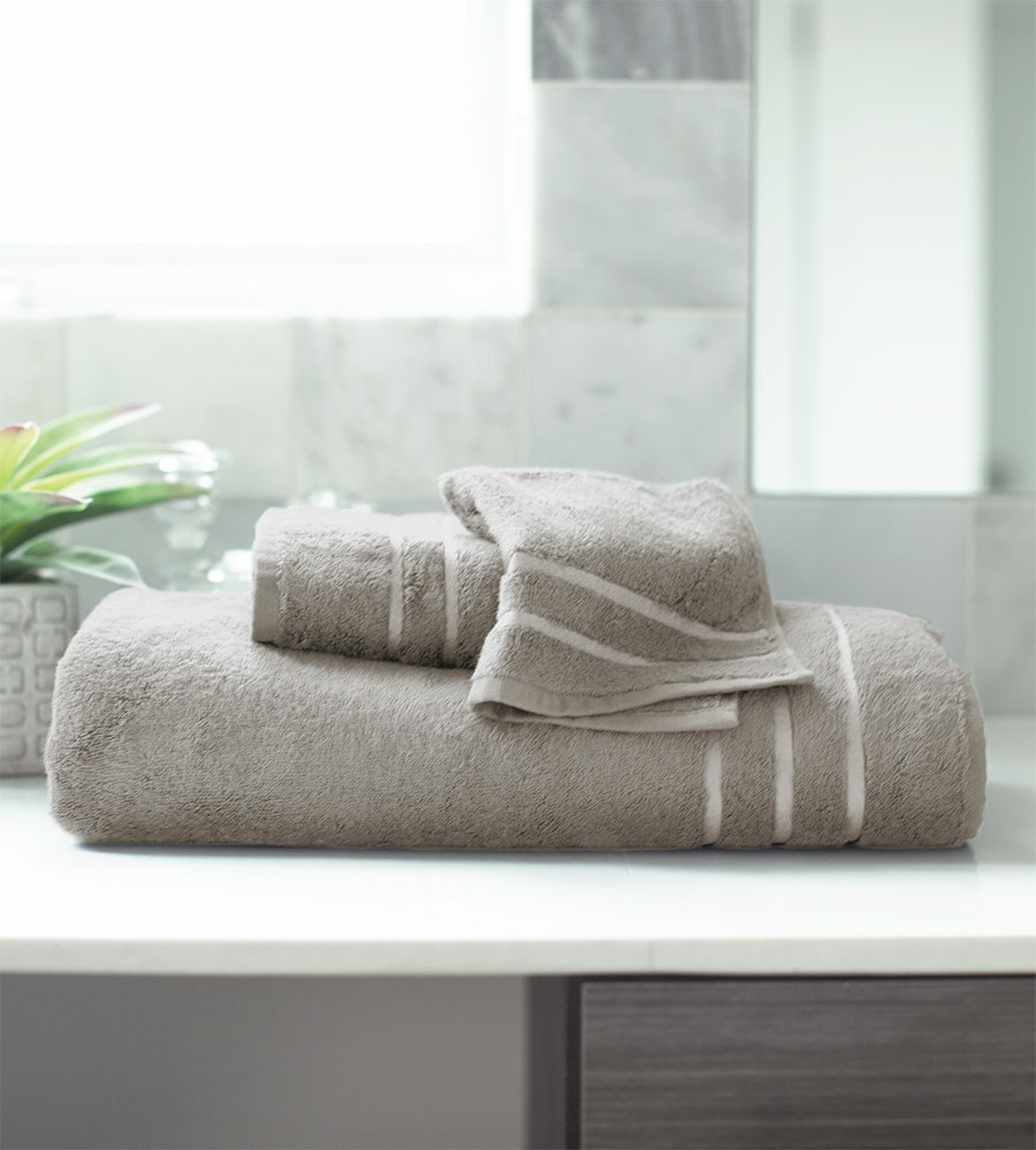 Bamboo Bath Towel Set | Cariloha