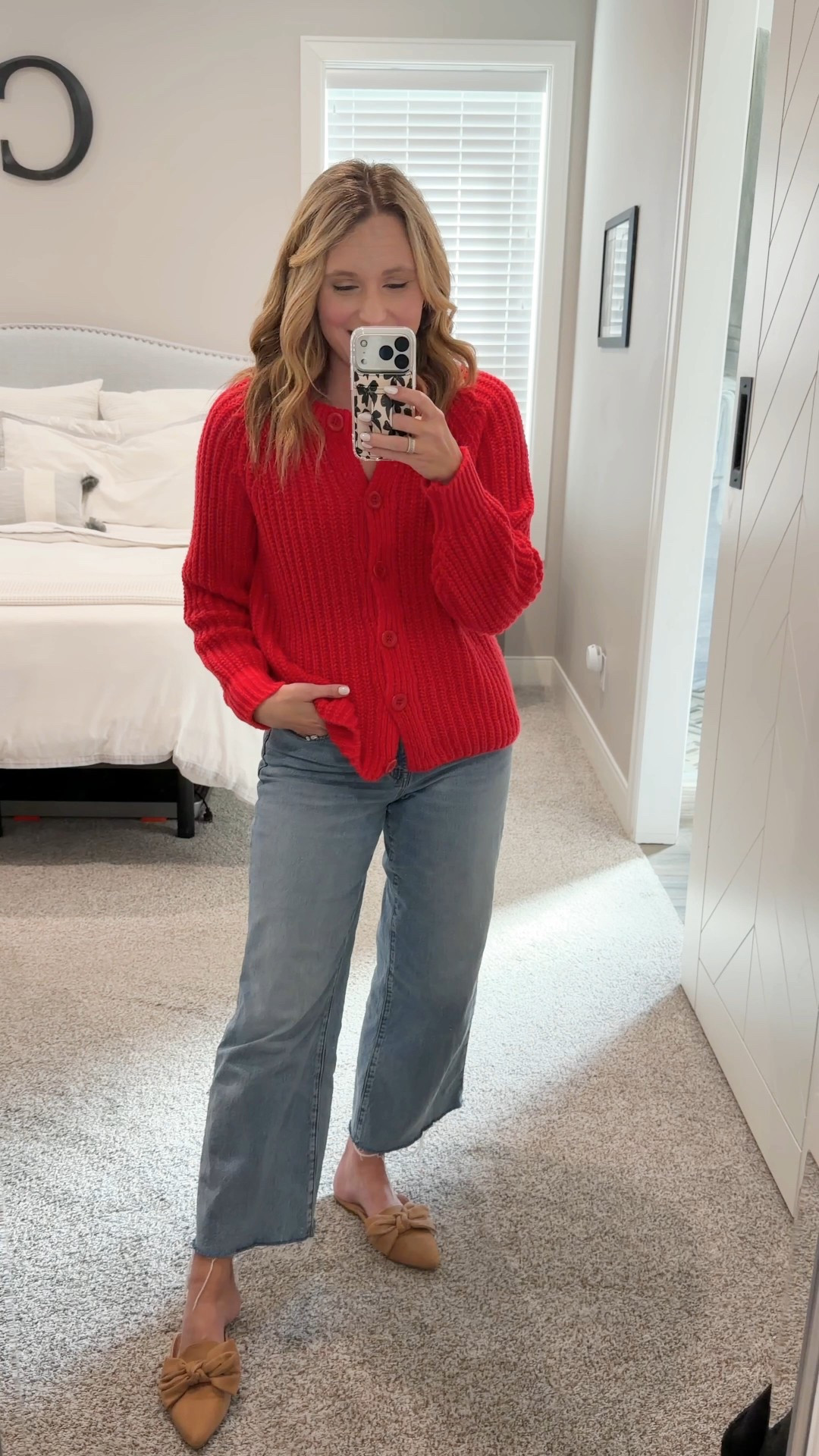 Last up for these red looks is this cardigan! Loving this bright shade of red! 

#LTKSeasonal #LTKootd #LTKHoliday