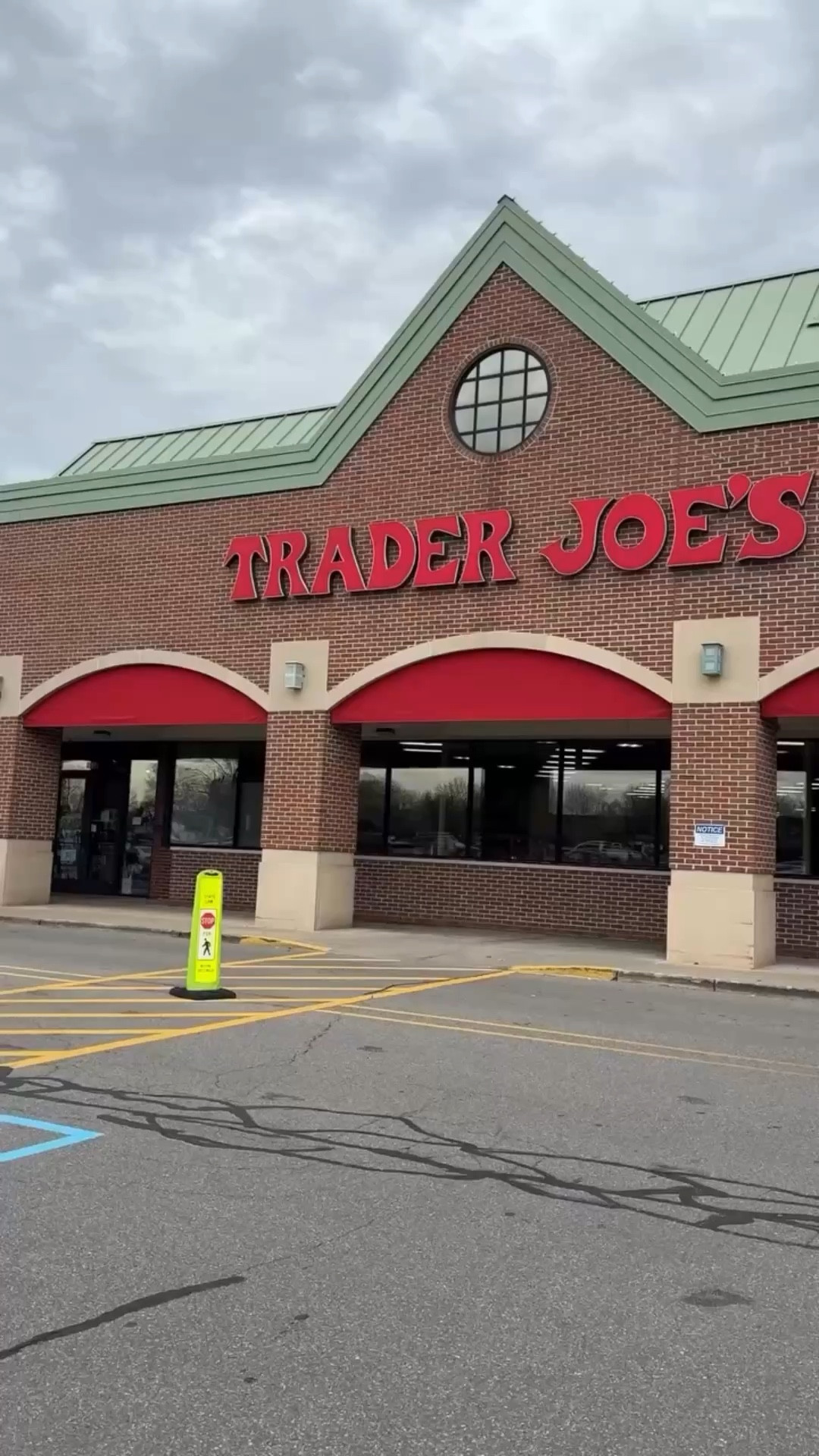 Trader Joe’s used to be a monthly ritual… I still love it, but now it’s for seasonal treats, last-minute needs & dessert and recipe inspiration. What are your Trader Joe’s favorites? 🛒
 
#traderjoes #traderjoesfinds #traderjoesmichigan #michigan

#LTKdayinmylife #LTKvlog #LTKfoodie