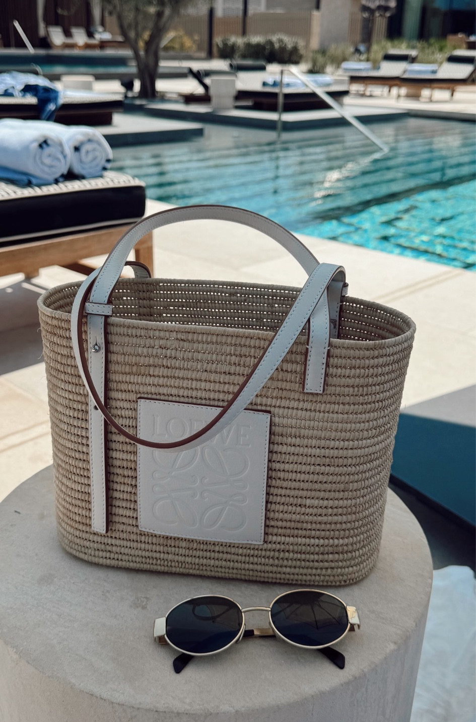 新作【関税・送料込】ロエベ レザートリムのバスケットトート 送関税負担なし◇LOEWE◇小さなレザートリムのバスケットトート