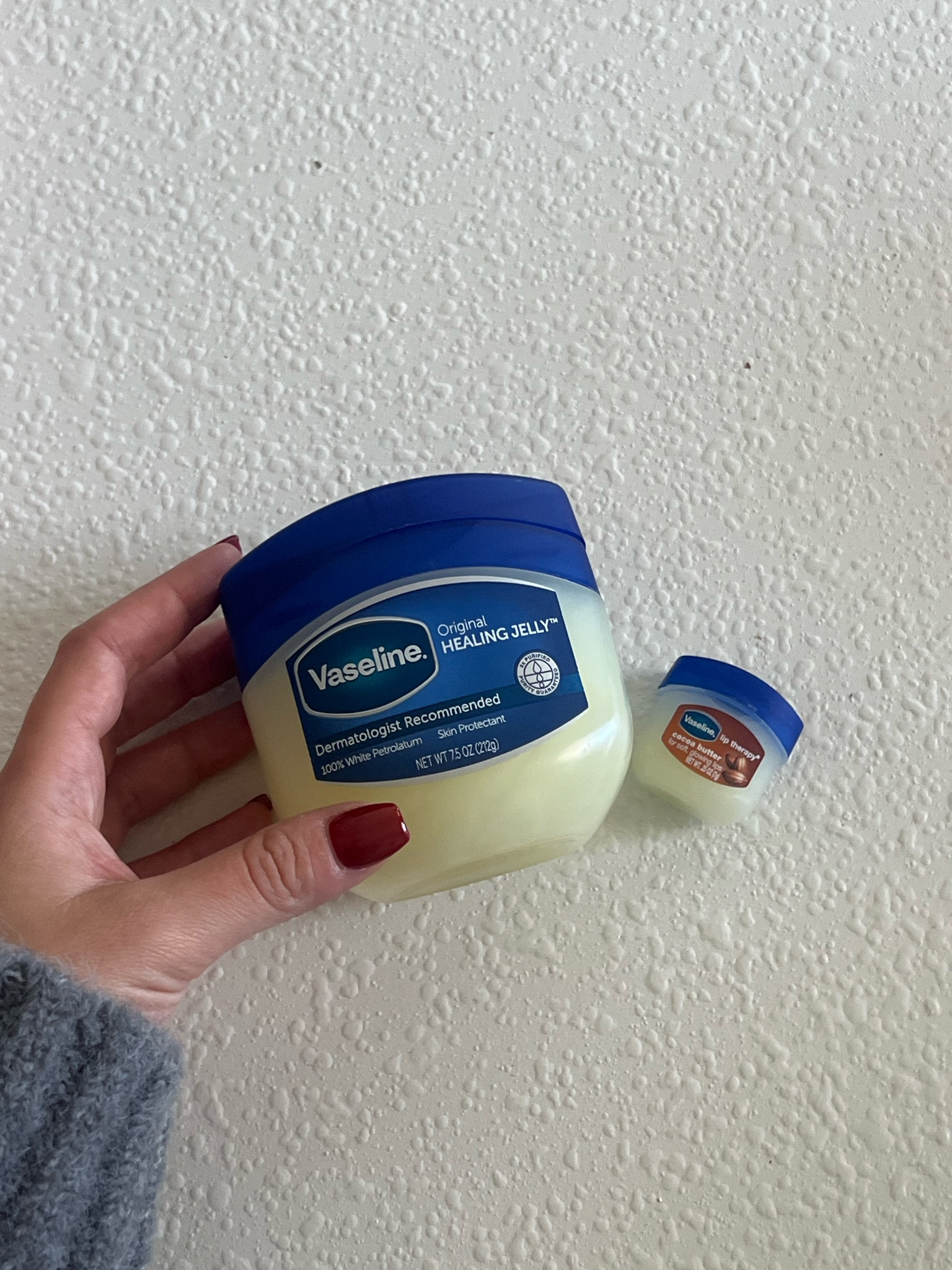 Glass skin favorites lately✨🫶 #ad

Skincare routine, dry skin hack, acne prone skin. #Target
#TargetPartner #VaselinePartner	#TargetStyle #TargetFinds
@Target @vaselinebrand 

#LTKbeauty #LTKSeasonal #LTKGiftGuide