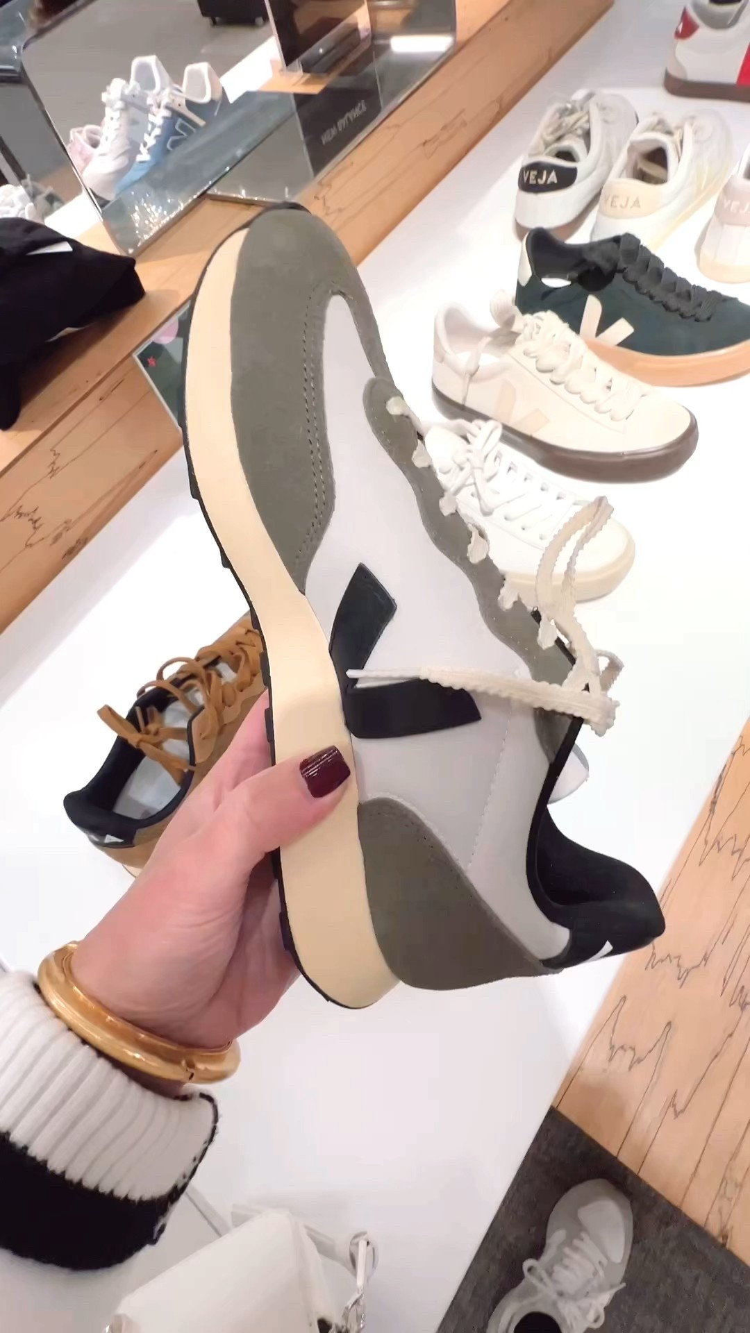 Gift guide:  Sneakers, gift guide, gift guides, gifts for her, gift guide for her, gift ideas for her, gift ideas, holiday gifts, holiday gifting, holiday gift, holiday gift guide, gift guides, gift, gifts, holiday season, holiday gifts 2025
 

#LTKSeasonal #LTKFindsUnder100 #LTKOver40 #LTKfitnessgoals #LTKActive #LTKSaleAlert #LTKFindsUnder50 #LTKGiftGuide #LTKHoliday #LTKTravel #LTKvlog