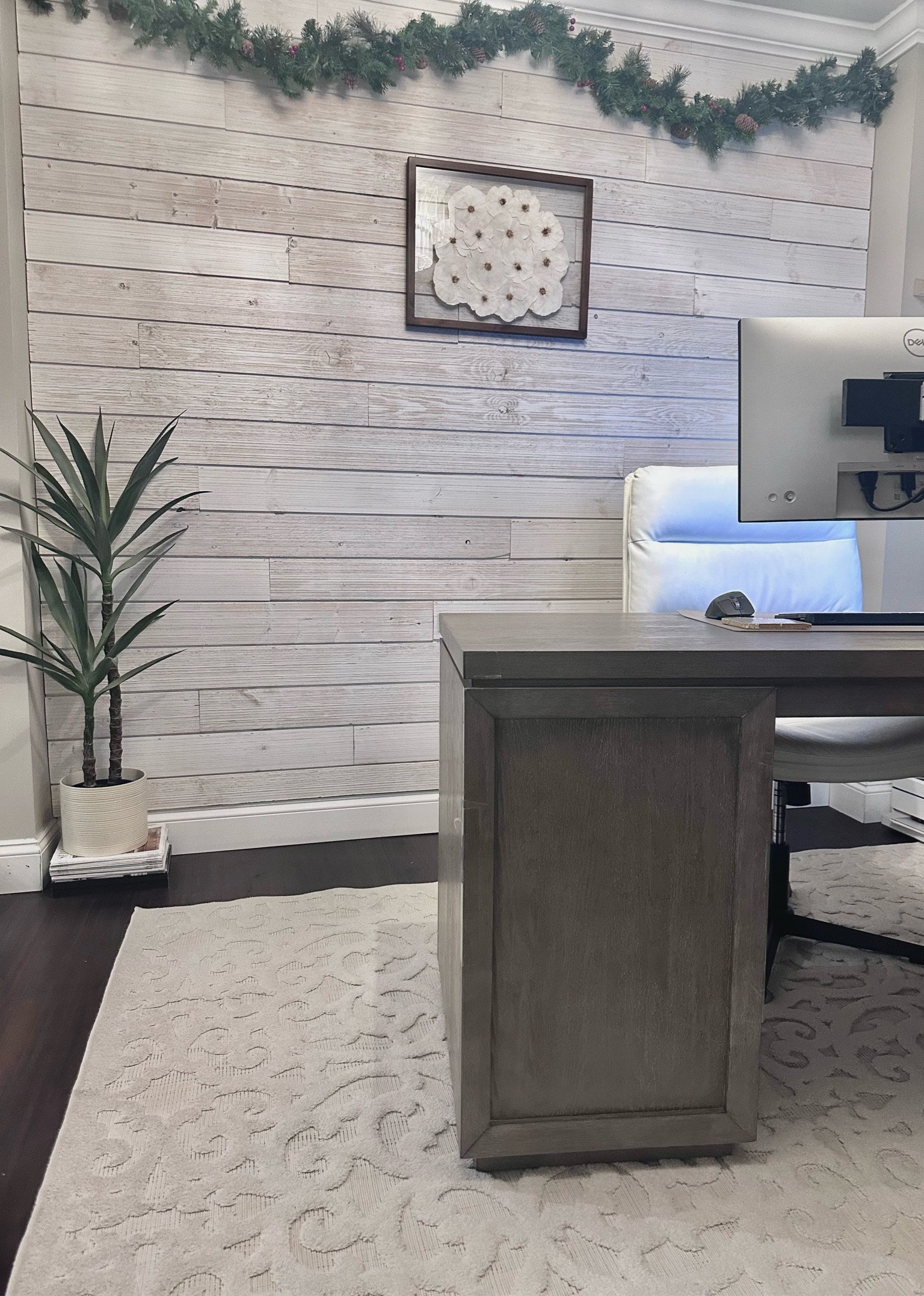 My office set up for the winter! 

#office #homeoffice #desk #wfh

#LTKHome #LTKSeasonal #LTKFamily