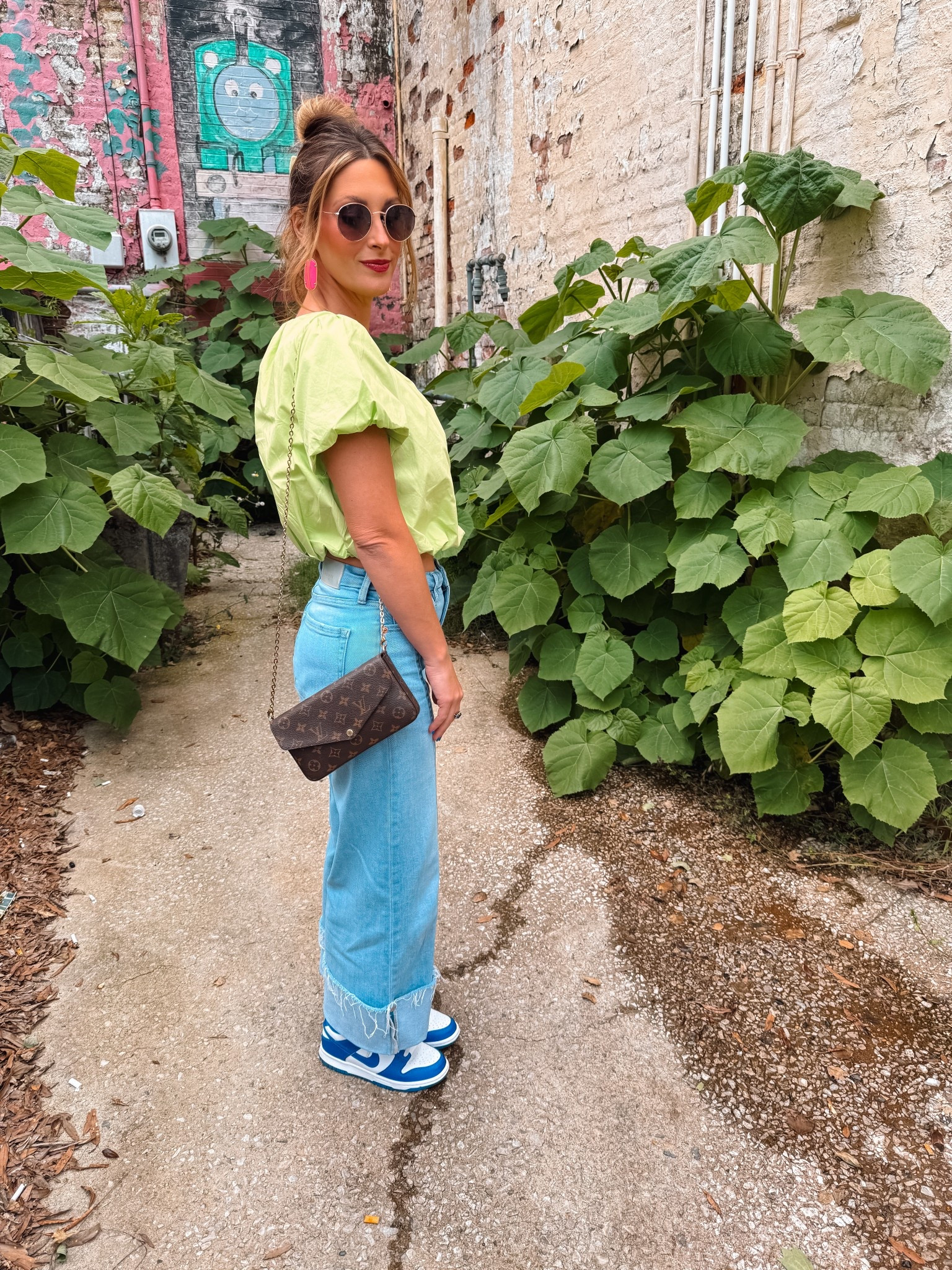 Crop Top mama approved 💚

#LTKStyleTip #LTKFindsUnder50 #LTKSaleAlert