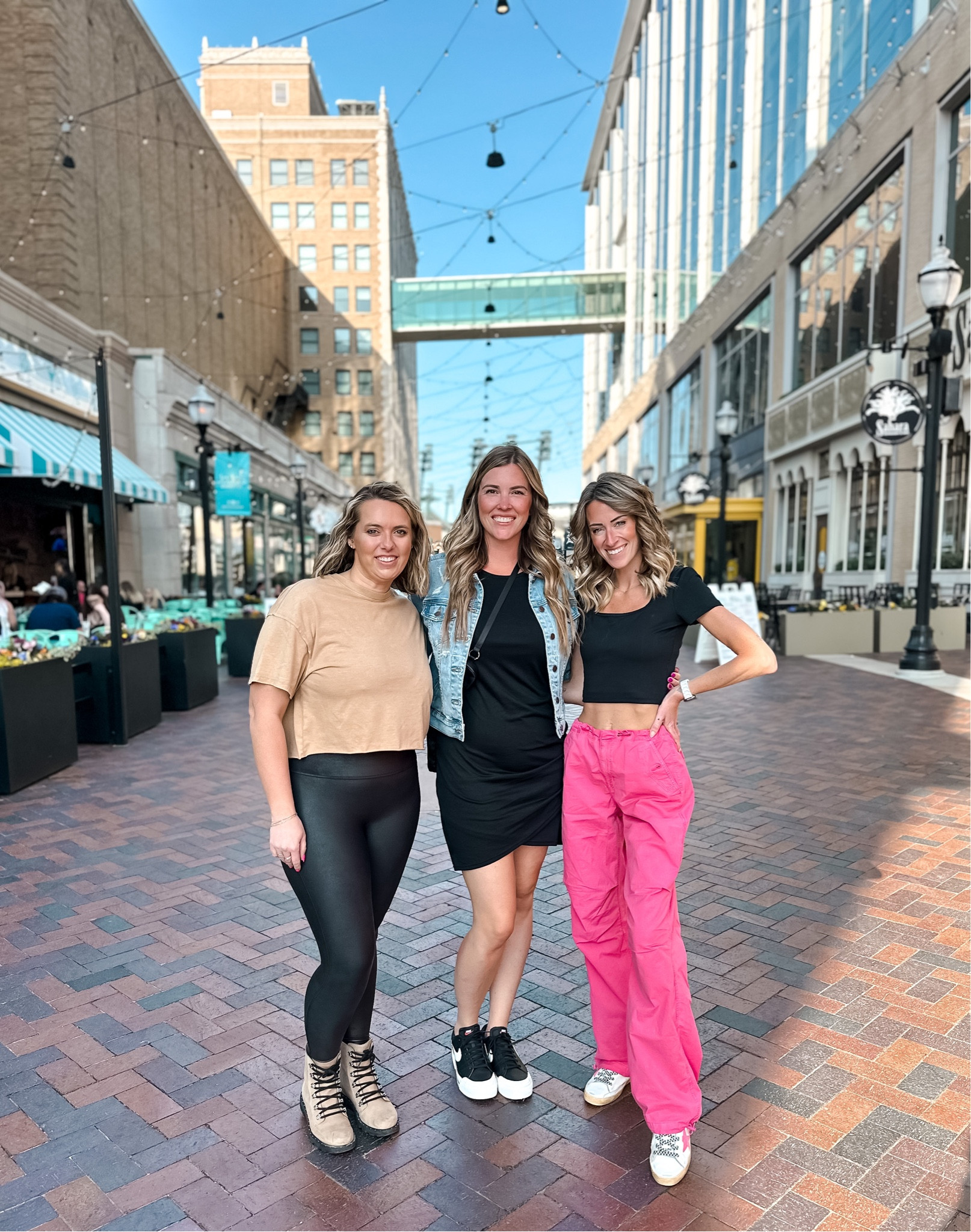 Shoutout to the two girls who told me they liked my pants last night at Blink 182!! 🤘🏻

Pink parachute pants 
Cargo pants outfit ideas 
Golden goose concert style
Concert outfits 