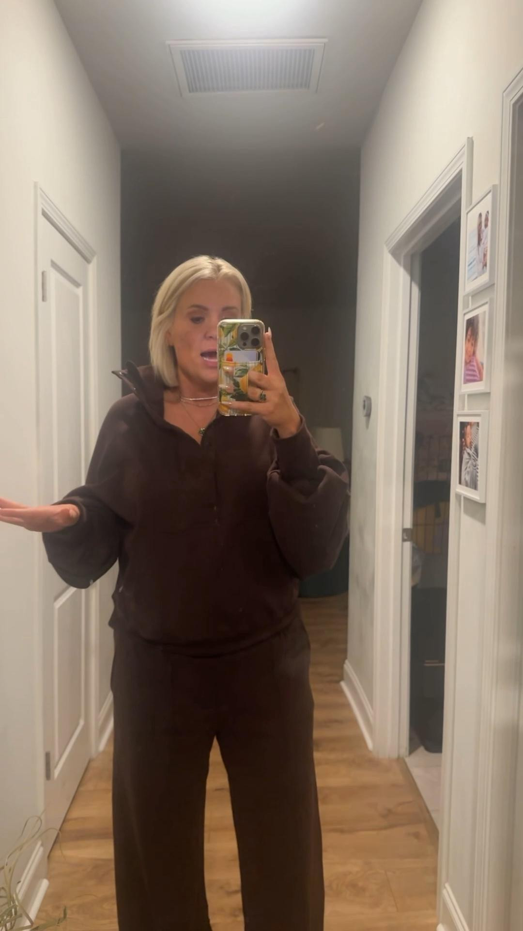 The comfiest outfit you will wear all winter!! Popflex // active // airport ootd // brown // fall colors // chocolate 

#LTKmorningroutine #LTKTravel #LTKdayinmylife