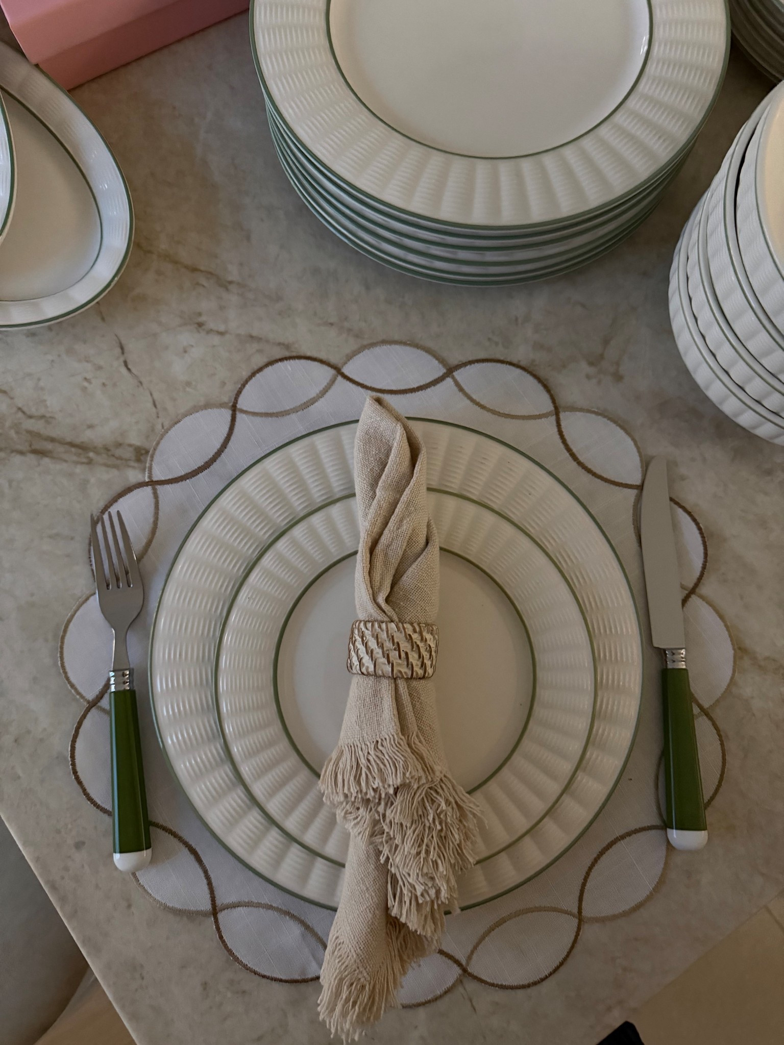 Xmas Table setting dry run 😉

#LTKaustralia #LTKsummer #LTKfestive