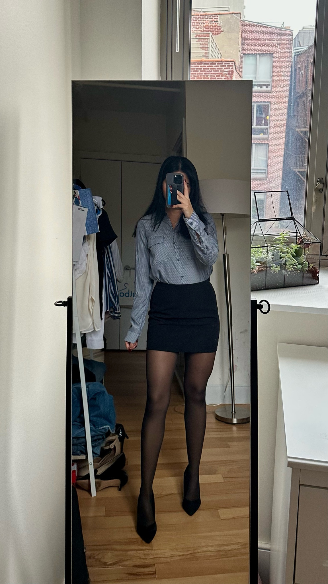 Black tights under skirt 