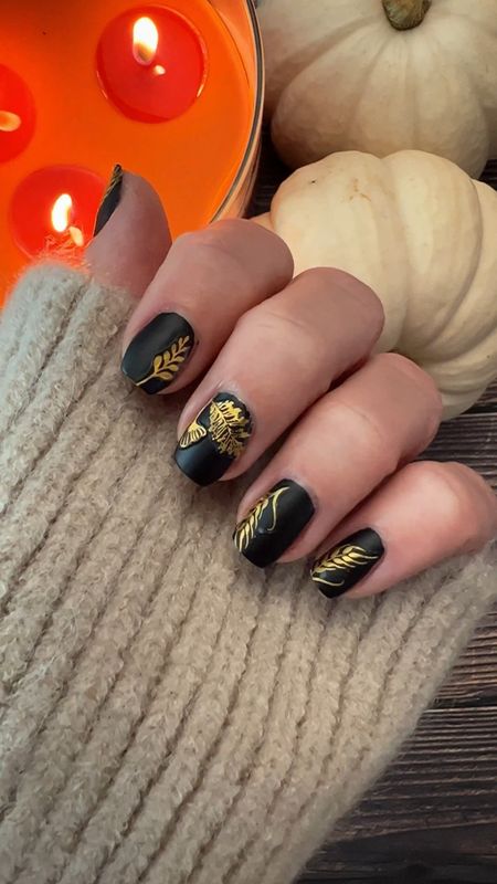 This moody matte fall mani is beginner Friendly! 
Just two coats of OPI black onyx and some metallic leaf nail stickers with a matte top coat!
I’ve linked everything that I used here!

Fall nails | fall nail inspo | short nails | black nail polish | fall nail designs



#LTKstyletip #LTKSeasonal #LTKbeauty
