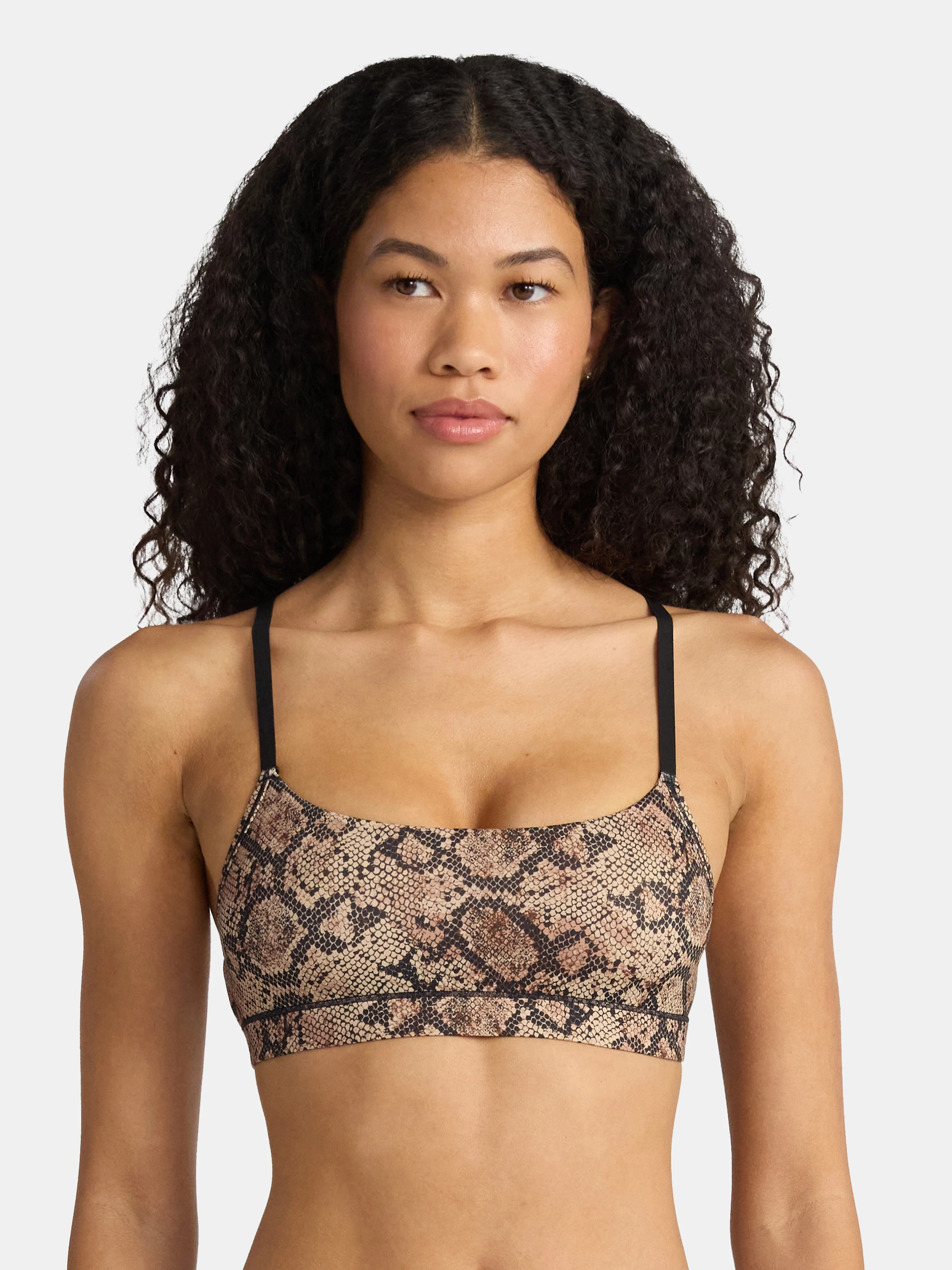 No Boundaries Women's Fit Stretch Scoop Racerback Bralette, Sizes XS-3XL | Walmart (US)