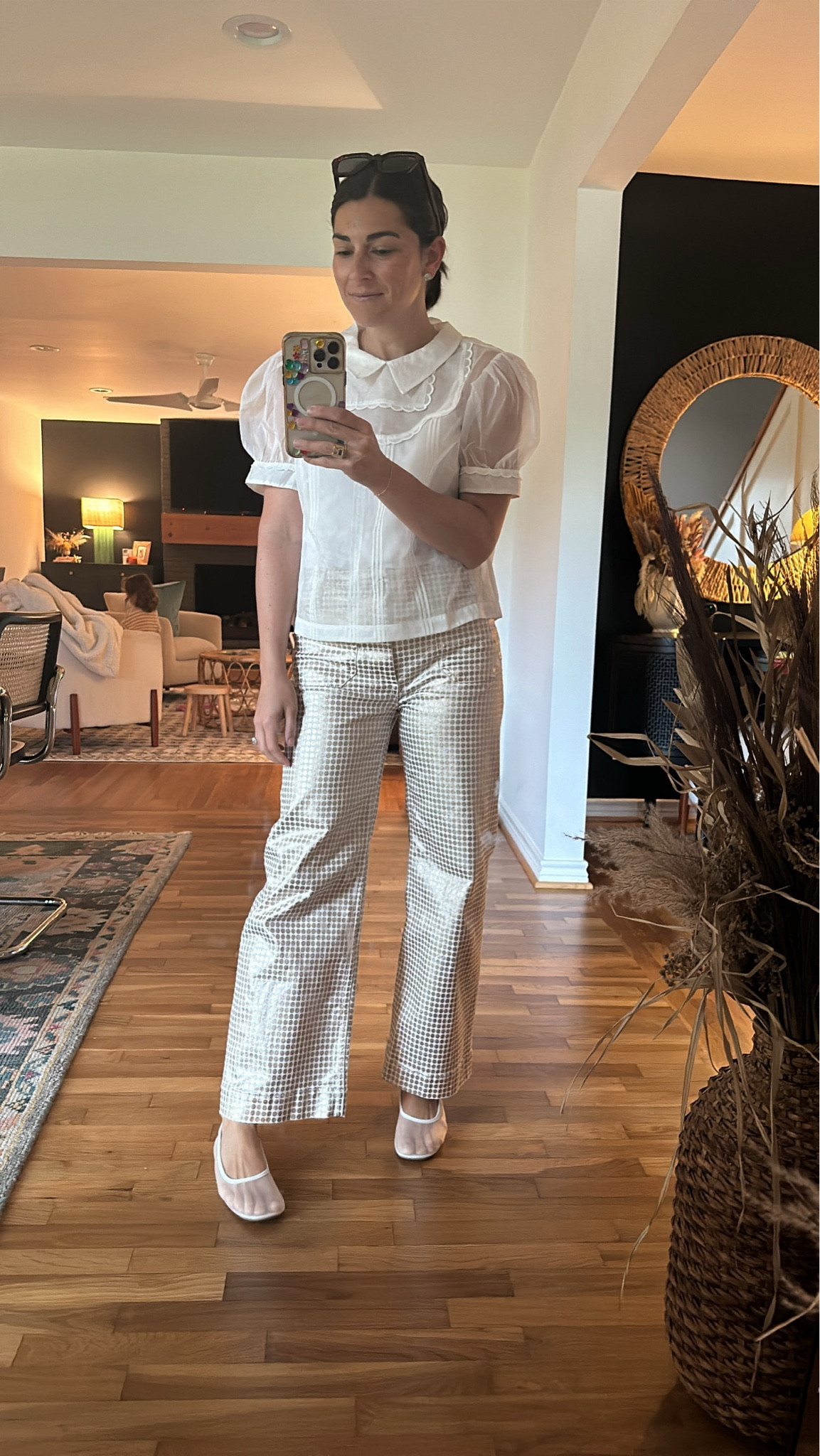 Making the pants more versatile by pairing them with white items! This makes the look much for Spring and was less Holiday-ish. 

These pants are SO flattering on any body type and can be dressed up-or-down, accordingly. Enjoy ☀️ 

#LTKWorkwear #LTKFindsUnder100 #LTKStyleTip