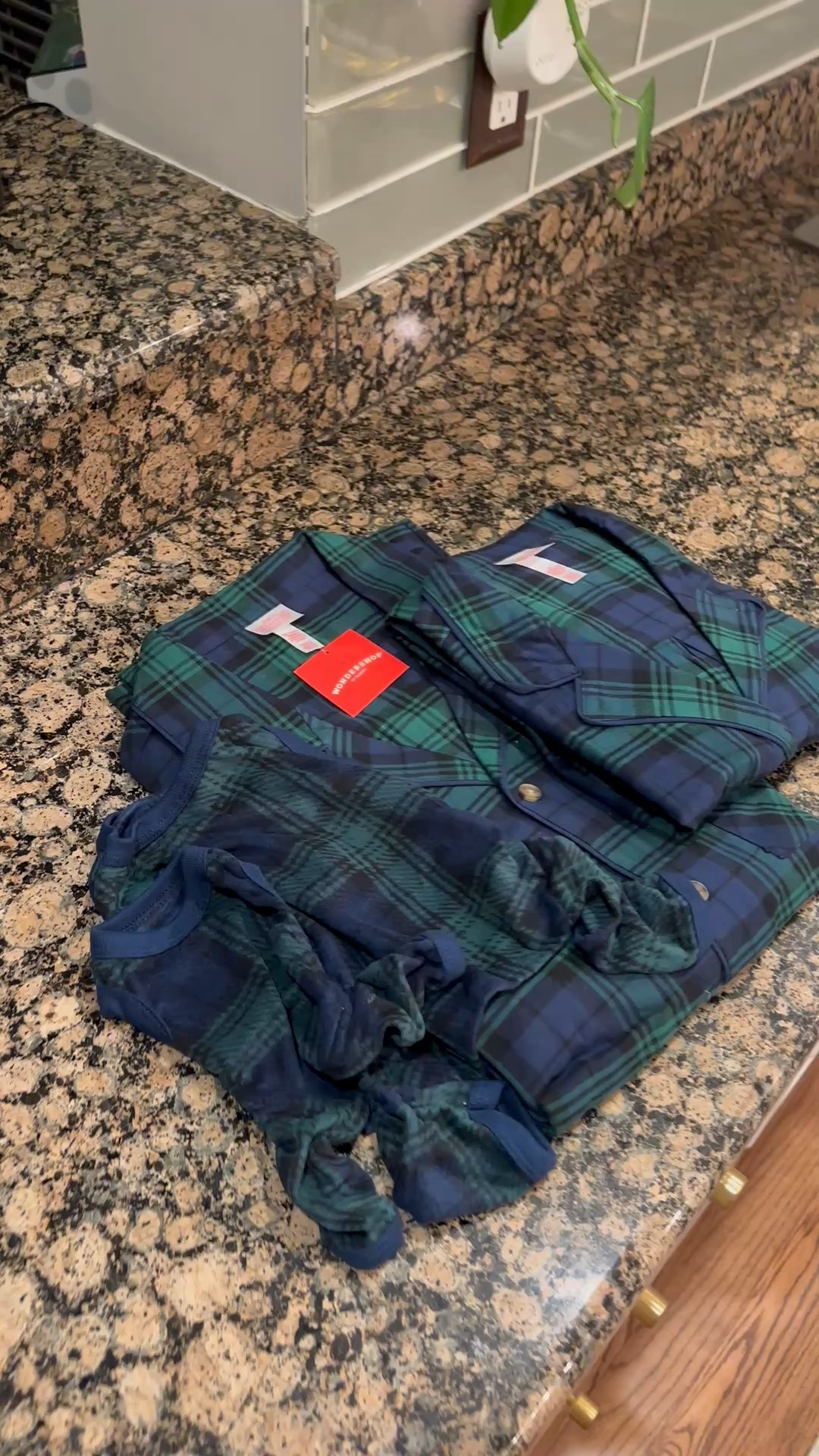 tis the season of matching jammies!

#LTKGiftGuide #LTKHoliday #LTKCyberWeek