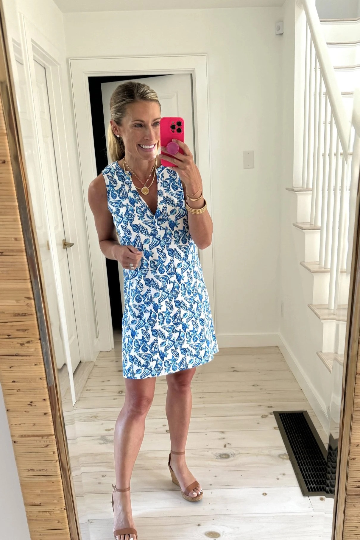 Same dress, different print 🤩

#LTKfindsunder100 #LTKstyletip #LTKSeasonal